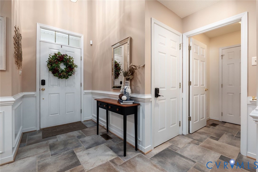 8701 Rockcrest Ct