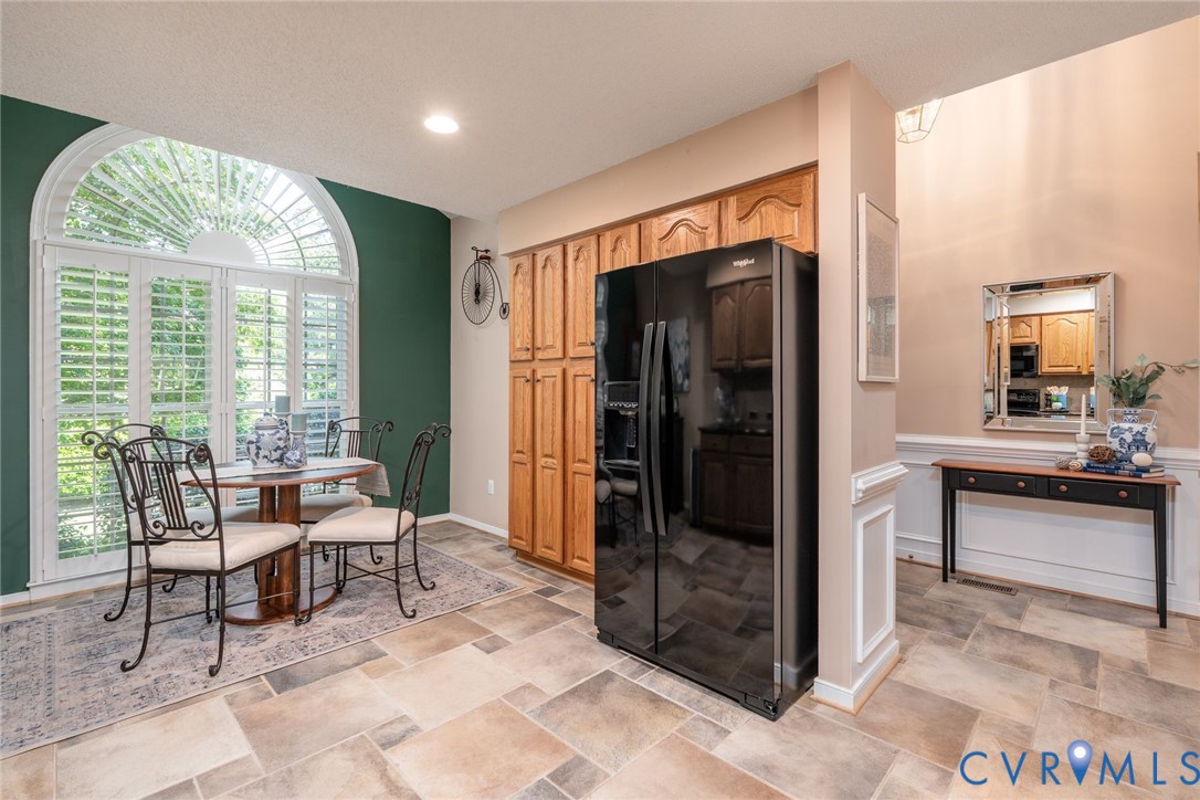 8701 Rockcrest Ct