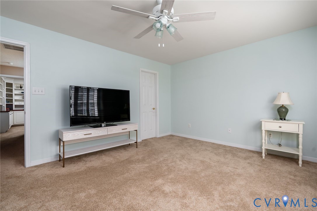 8701 Rockcrest Ct