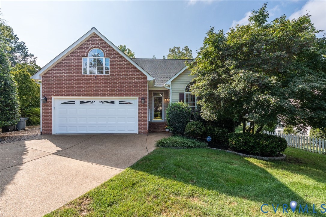 8701 Rockcrest Ct