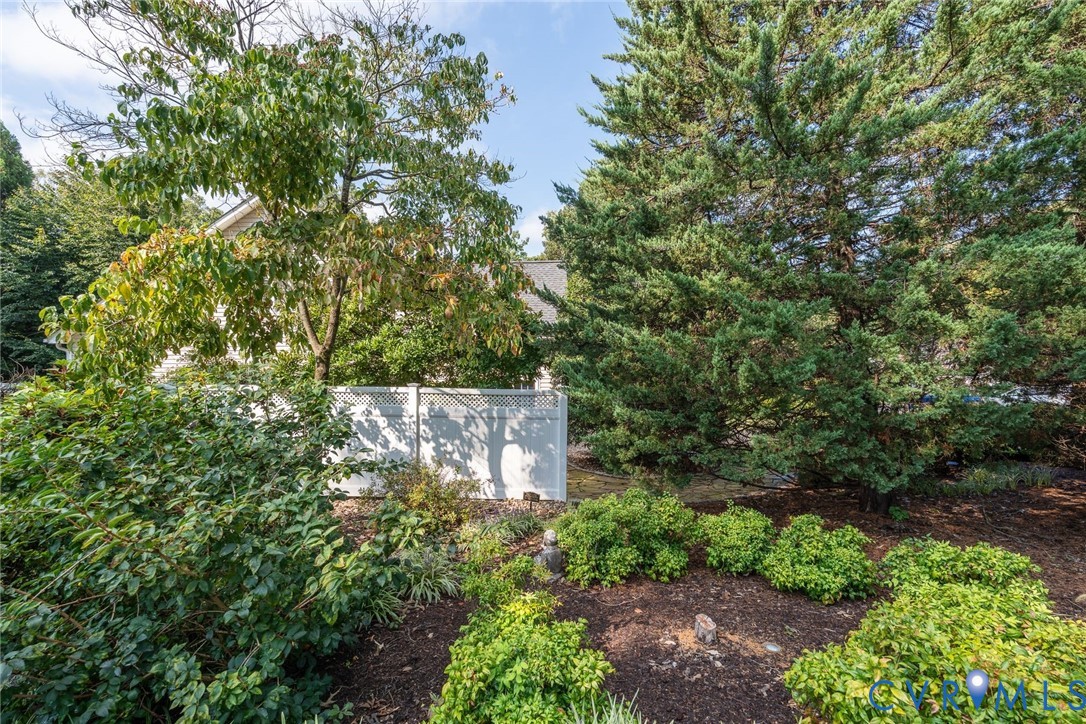 8701 Rockcrest Ct