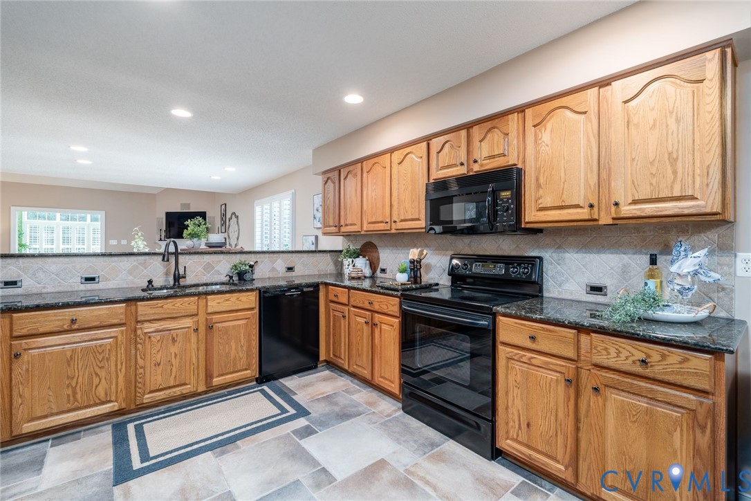 8701 Rockcrest Ct