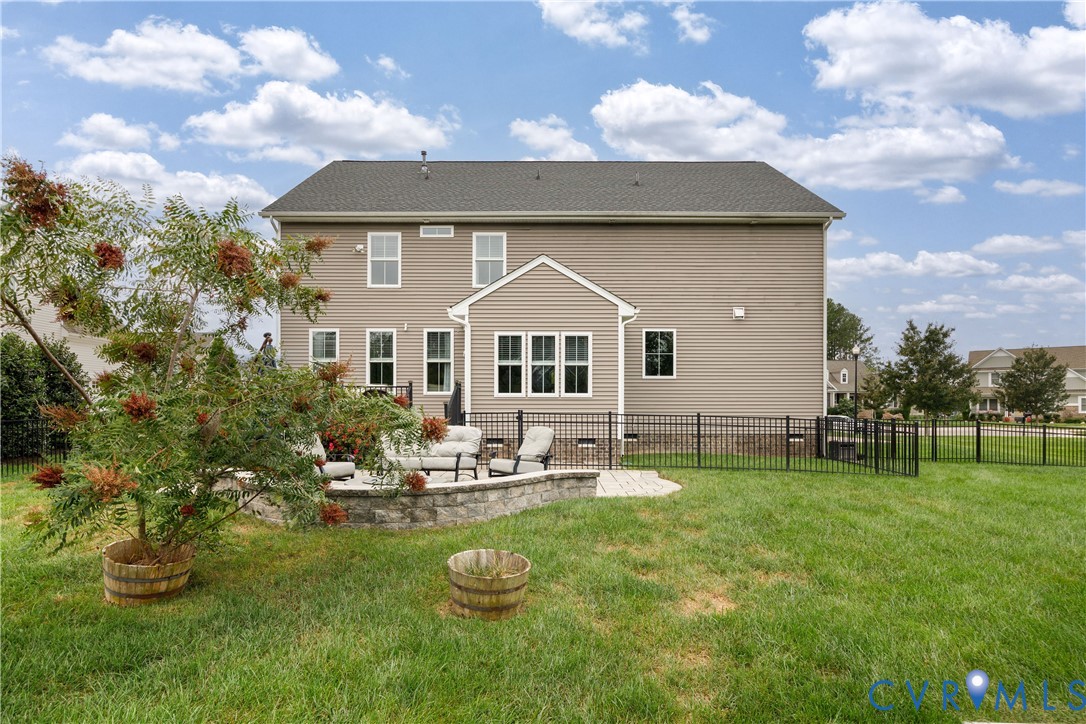 11913 Helmway Ct