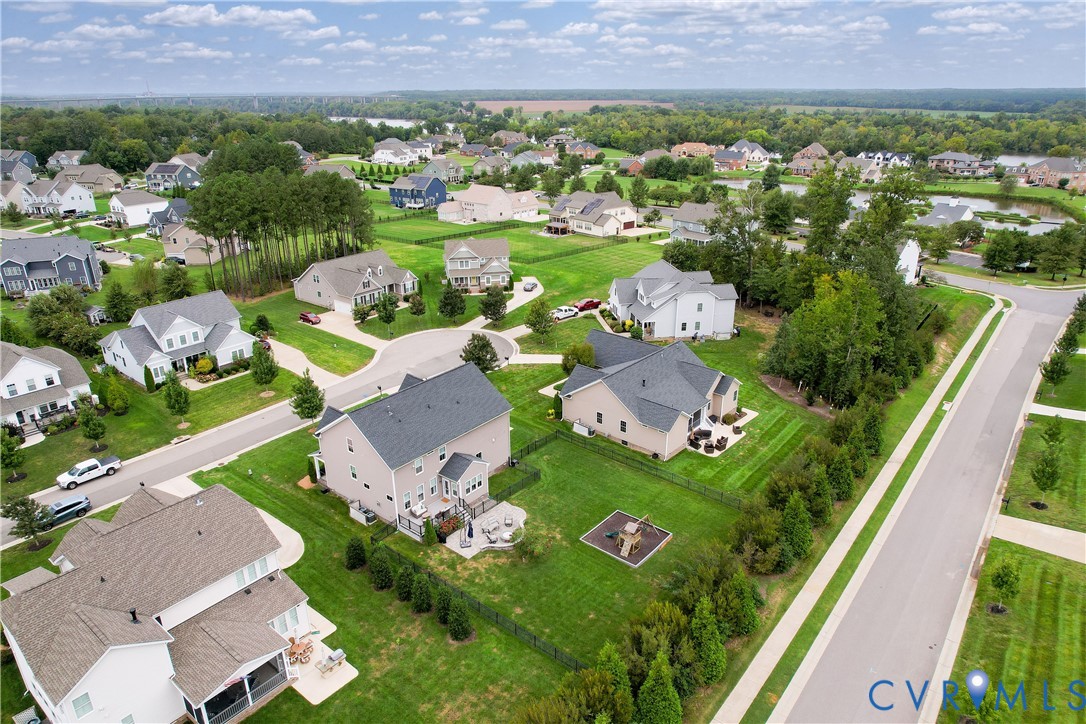 11913 Helmway Ct