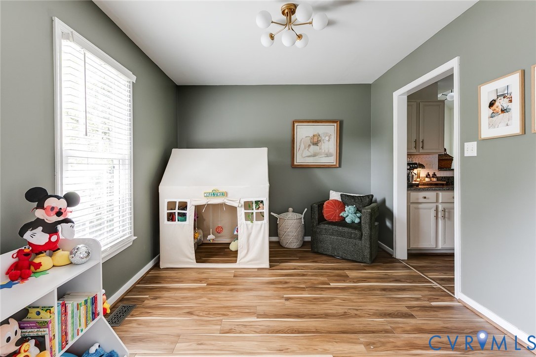 5208 Linsey Lakes Dr