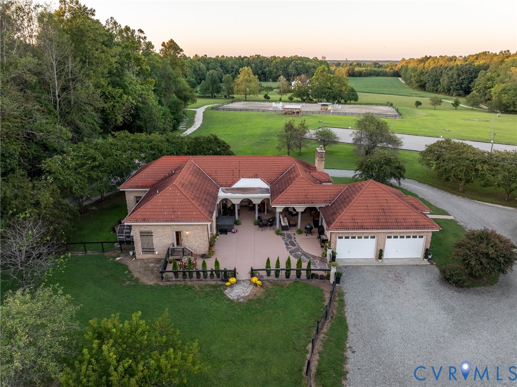 639 Sandy Point Rd
