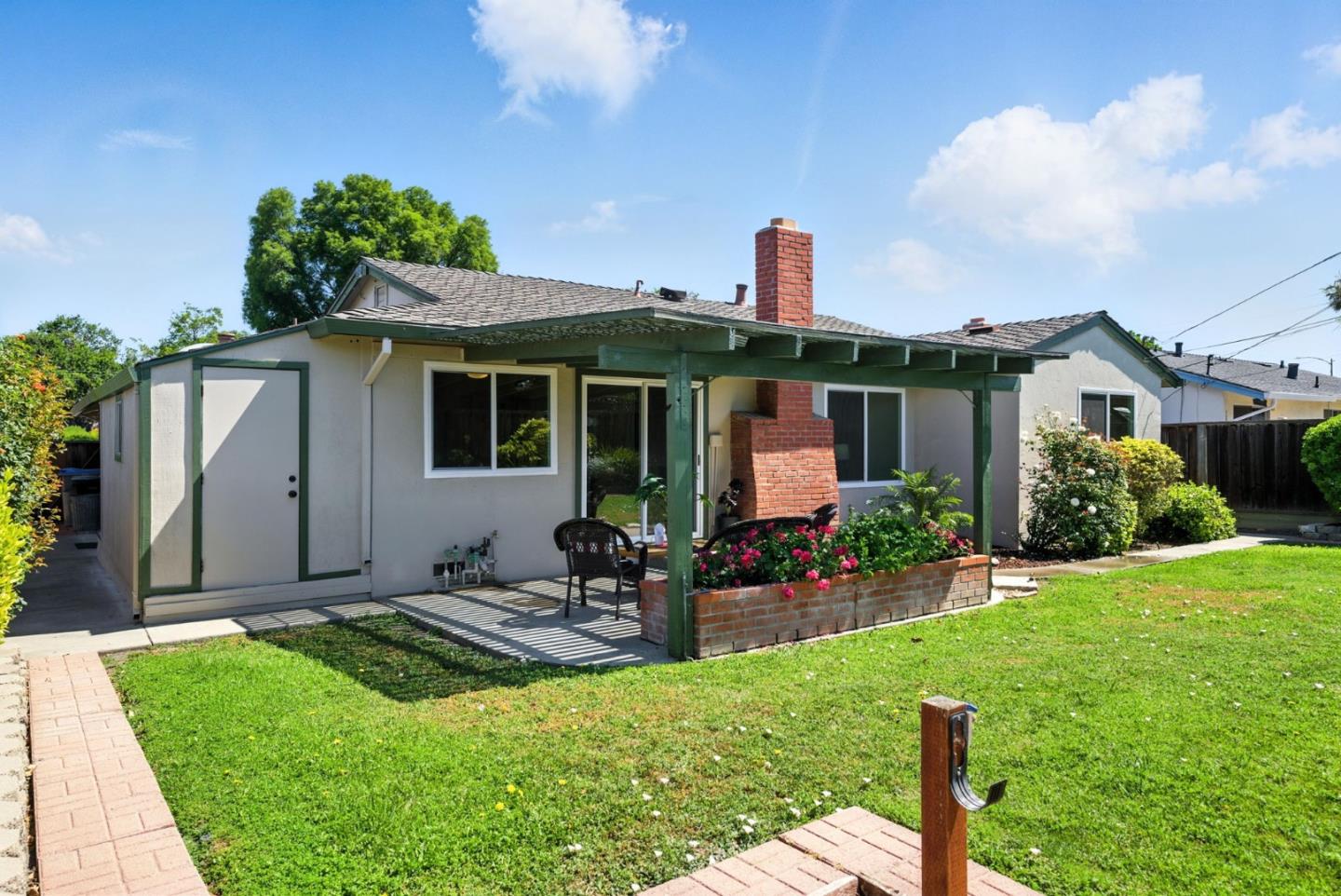 502 Sioux Lane