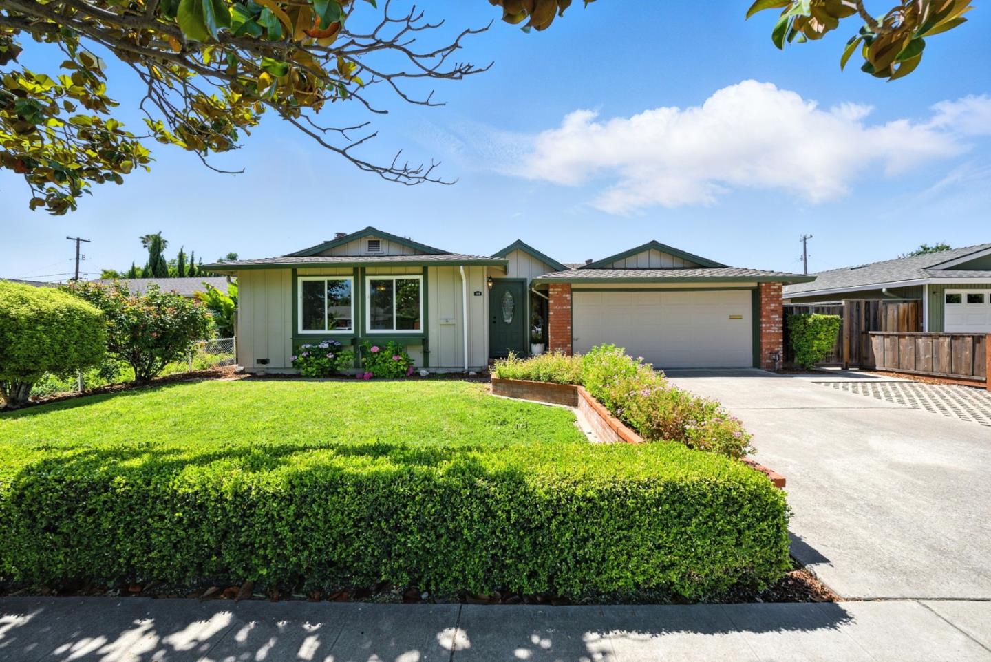 502 Sioux Lane