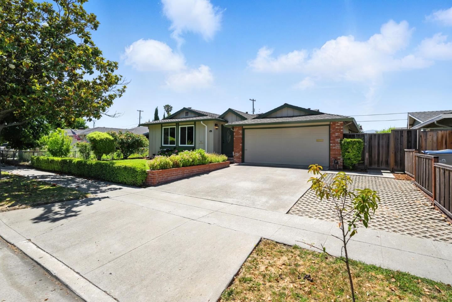 502 Sioux Lane