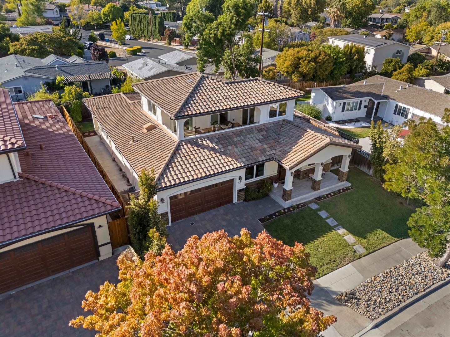 891 East Estates Drive