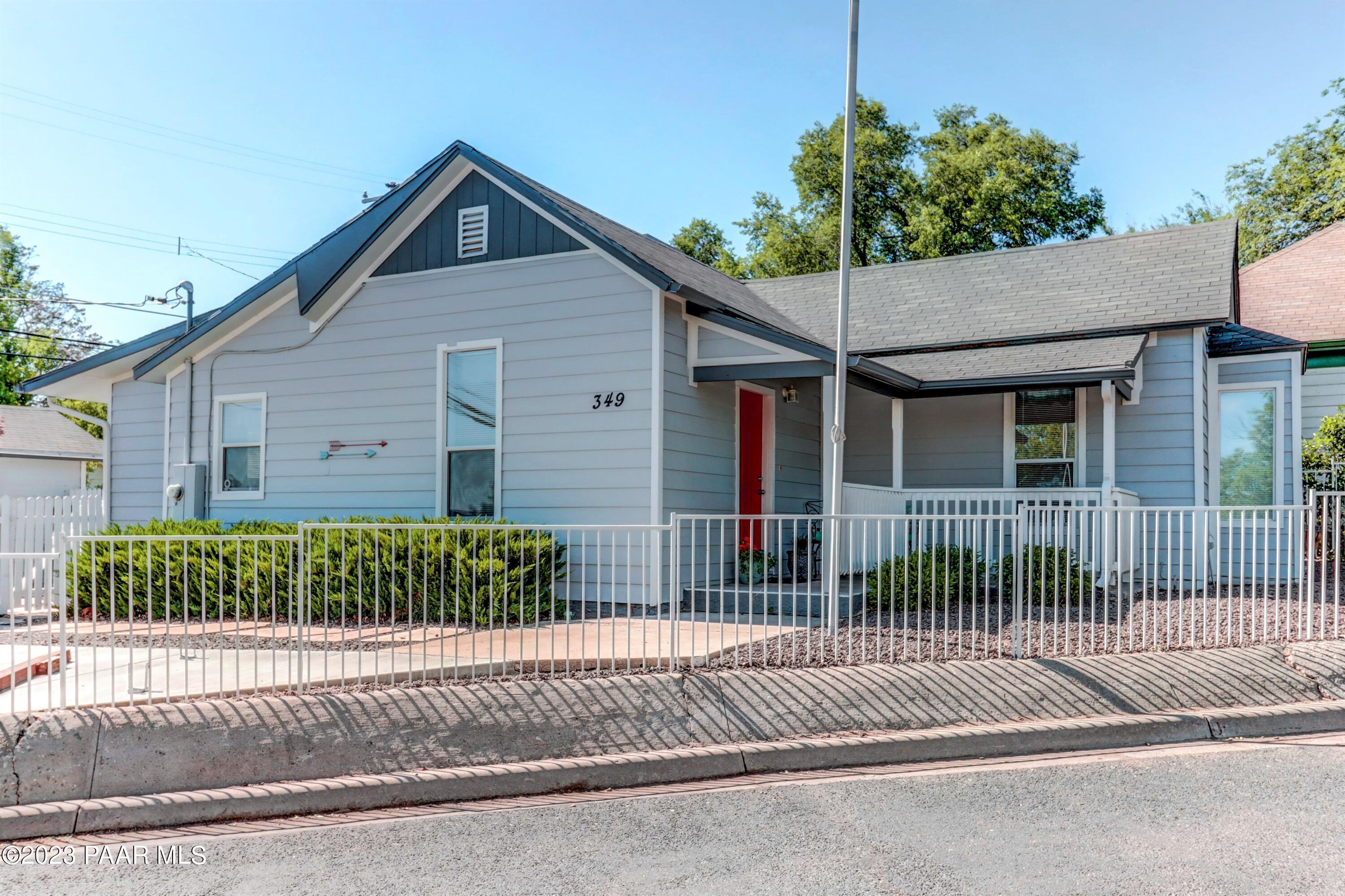 349 N Alarcon Street