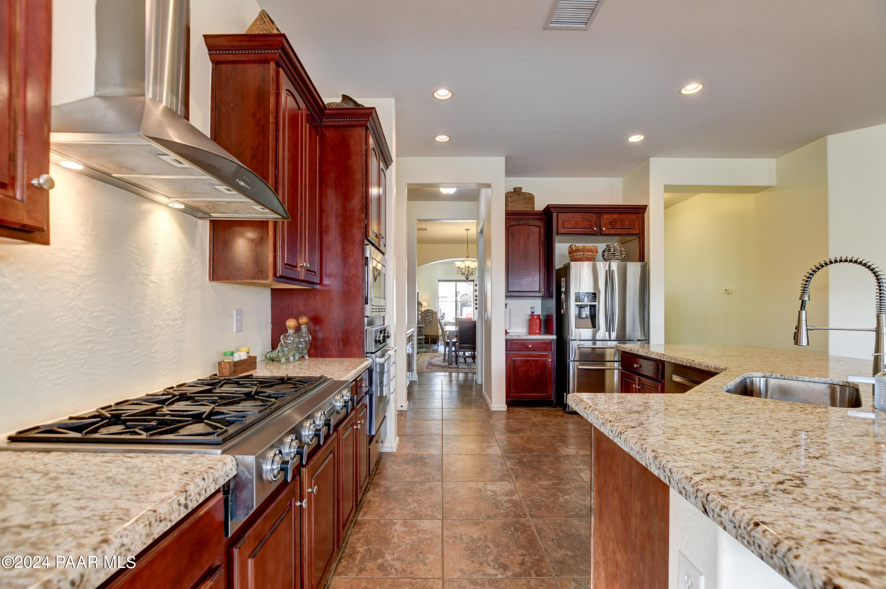 7590 E Traders Trail