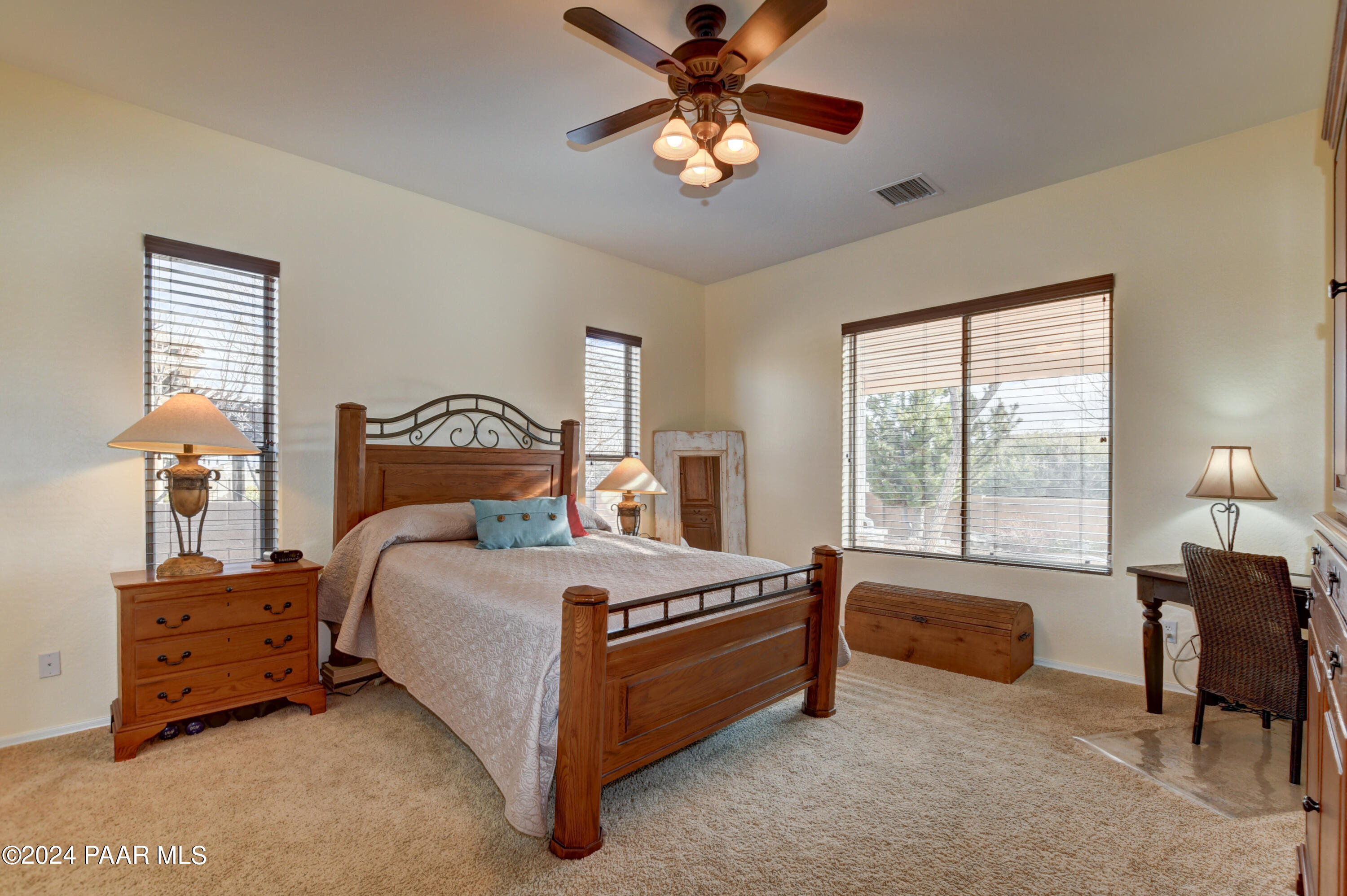 7590 E Traders Trail