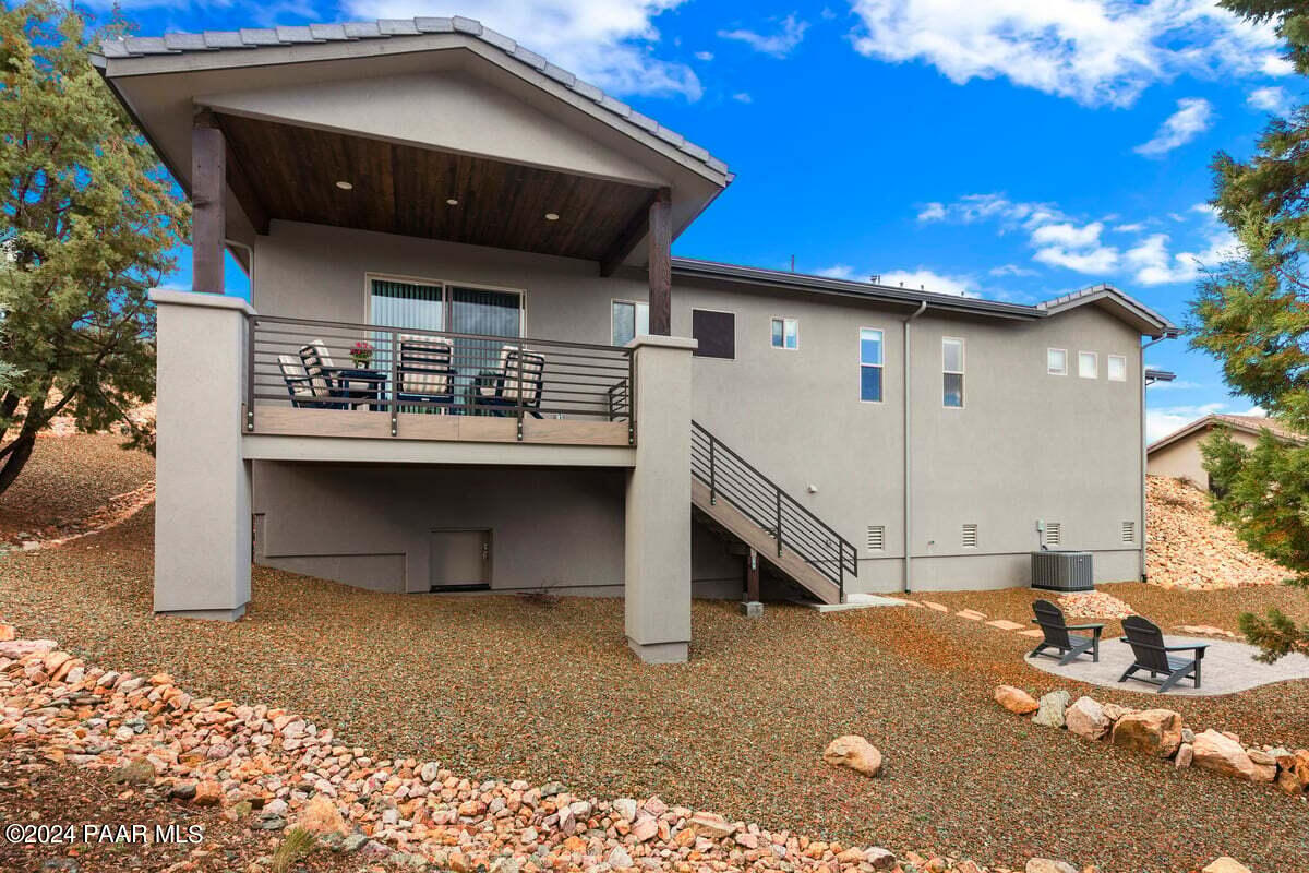 777 Tenney Lane