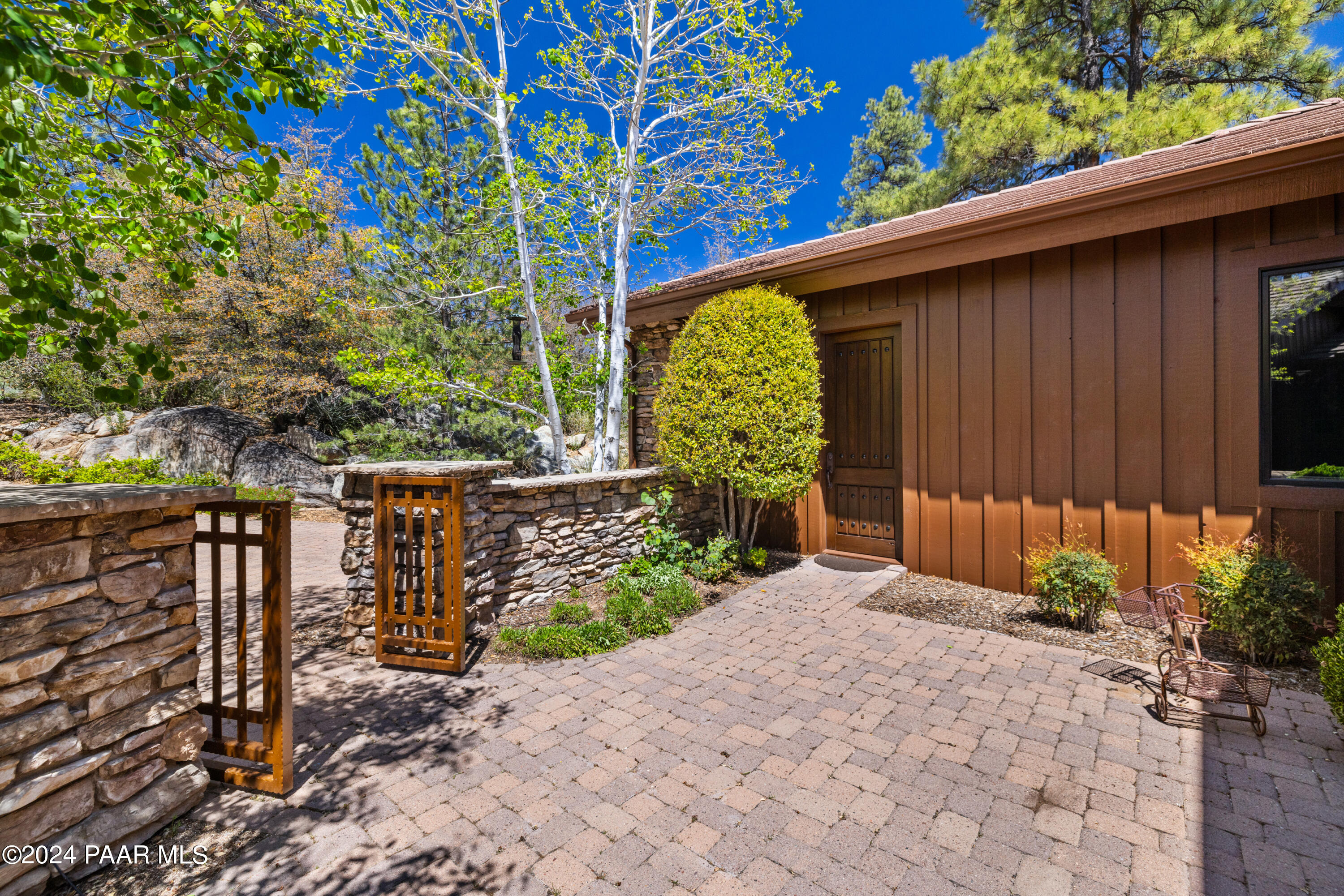 2236 Golf Club Lane