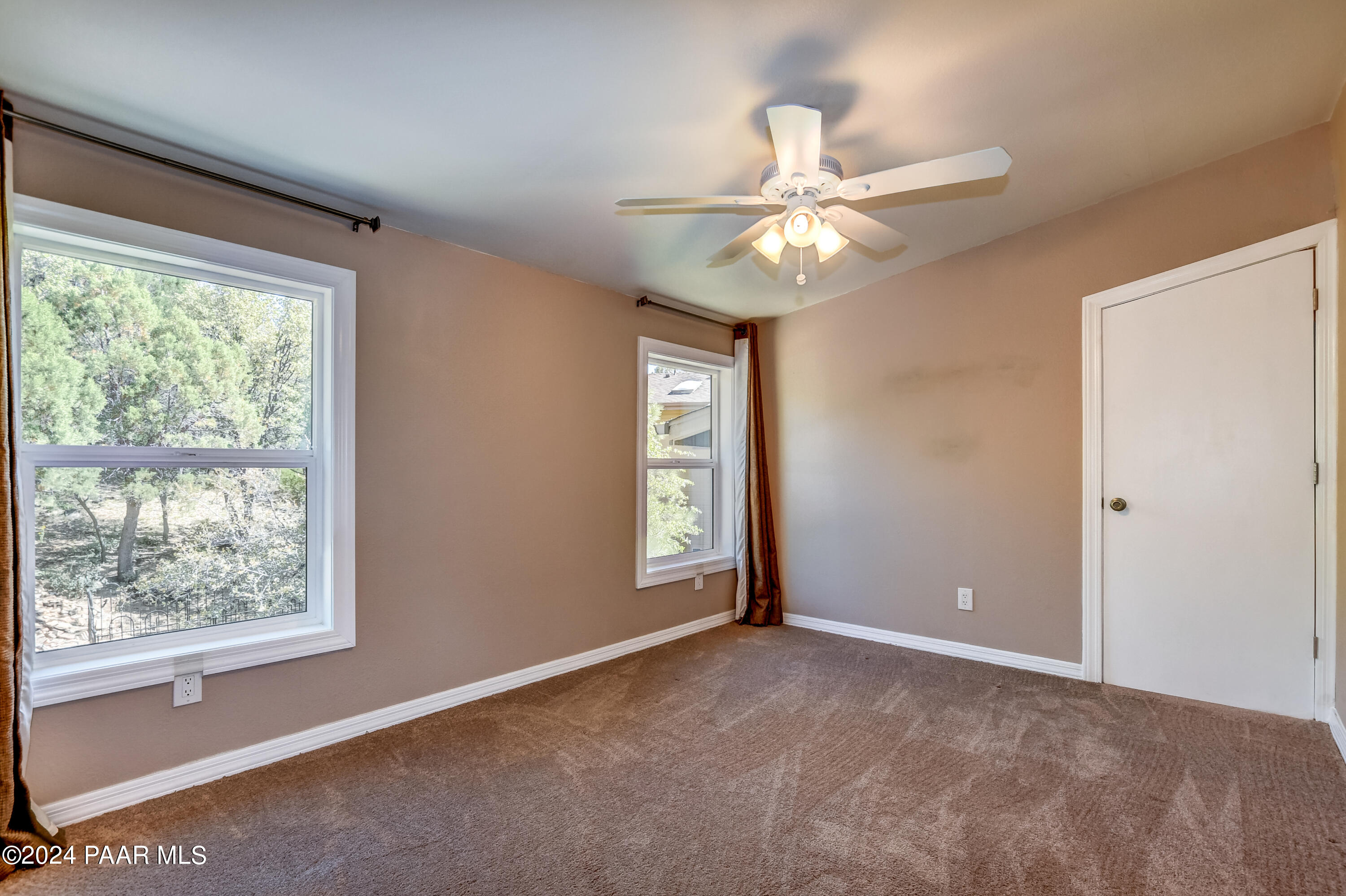 1370 Solar Heights Drive