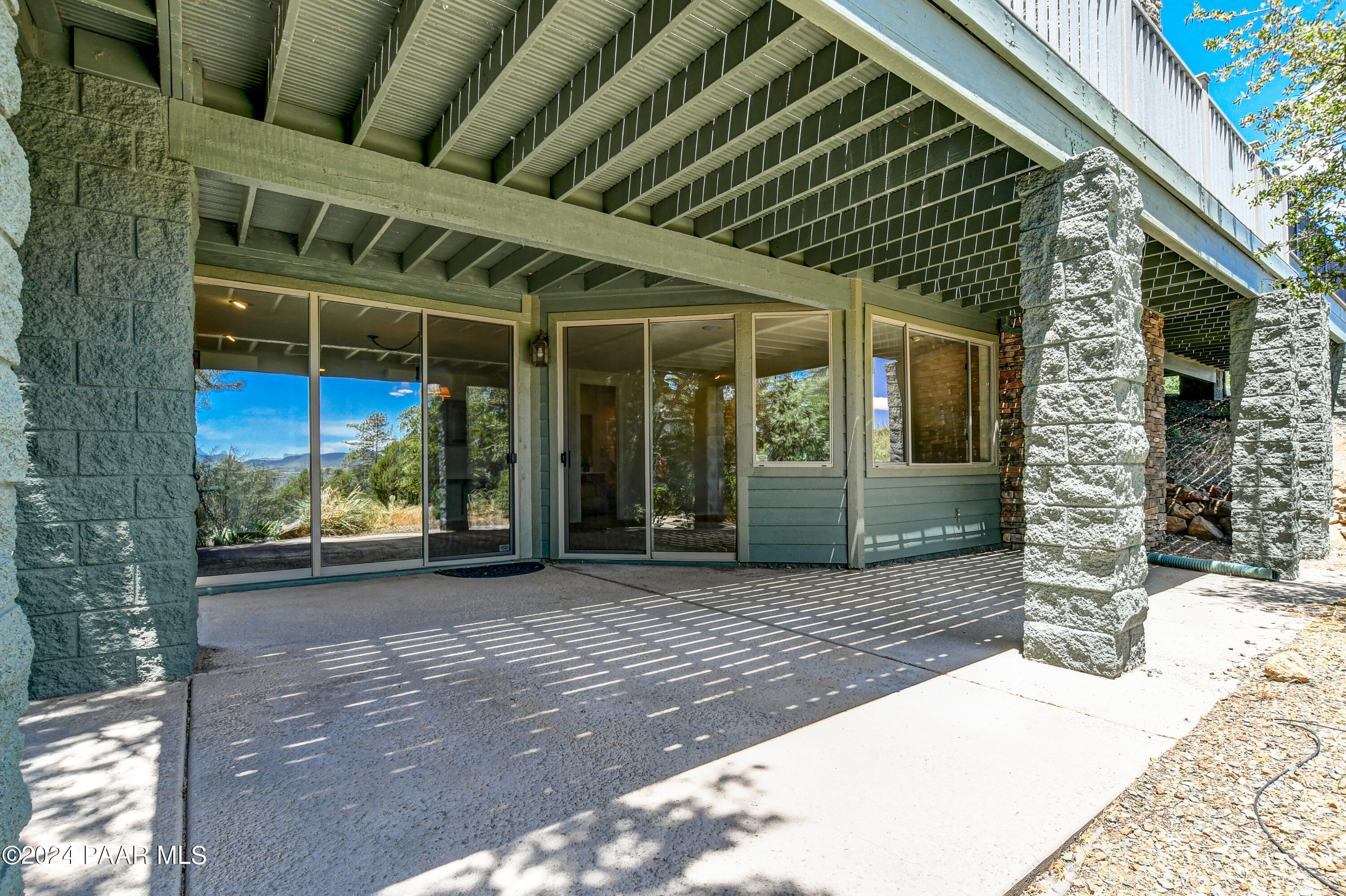 665 Crosscreek Drive