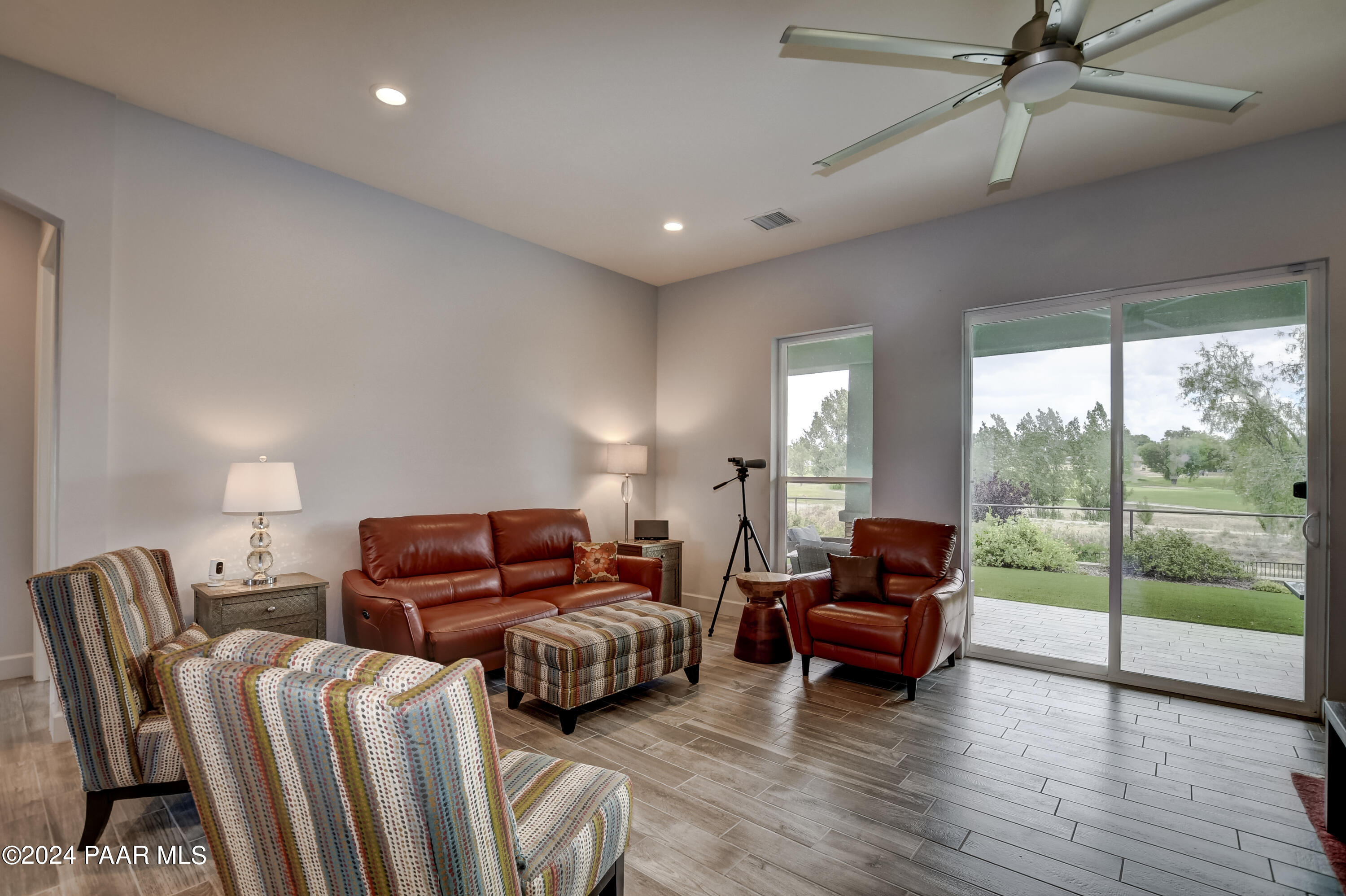 2124 Golf Links Drive