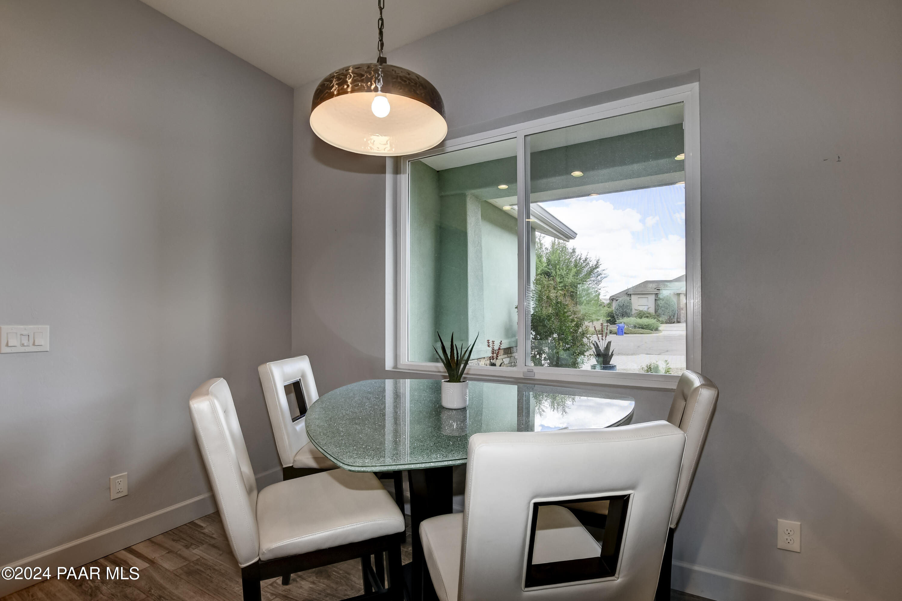2124 Golf Links Drive