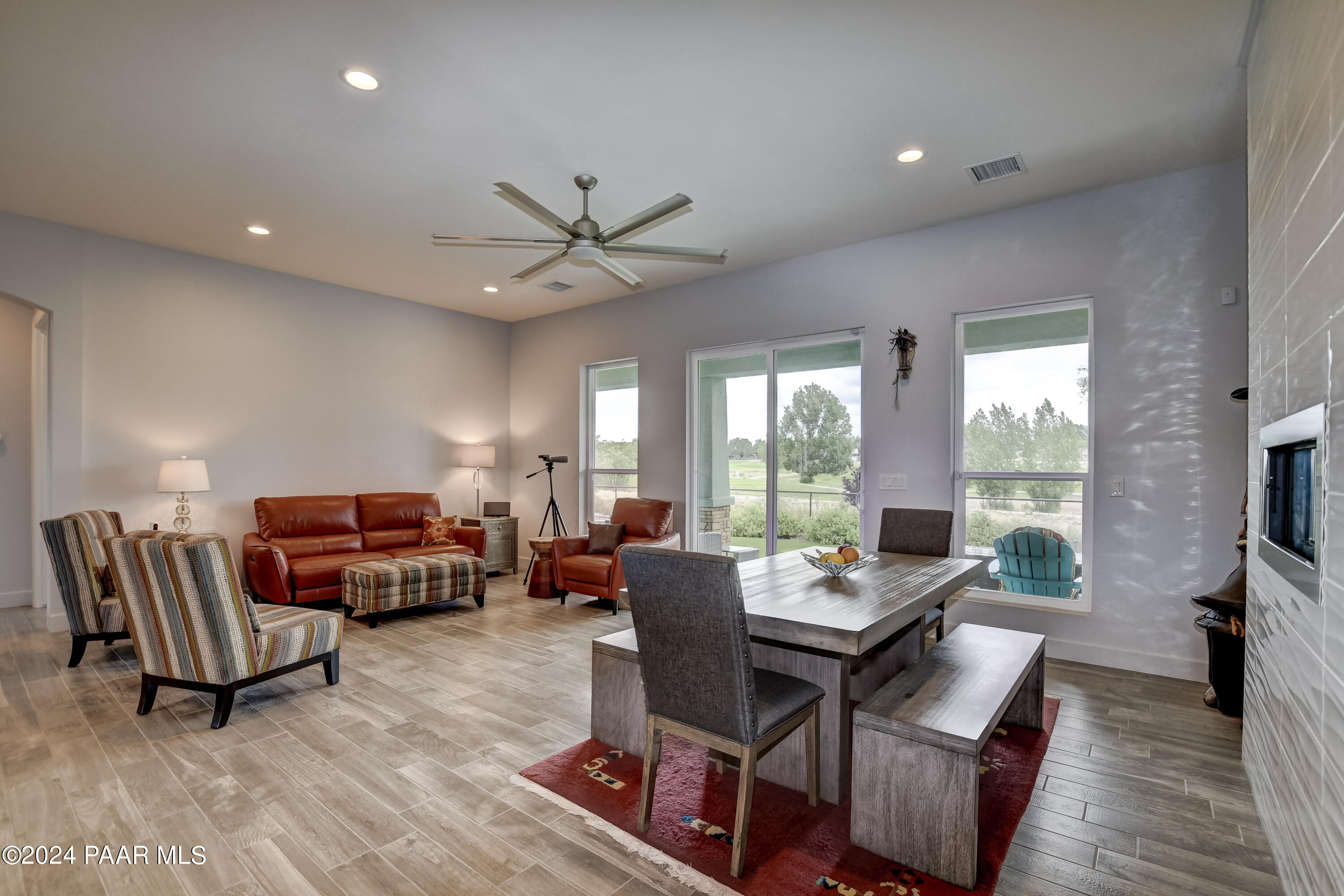 2124 Golf Links Drive