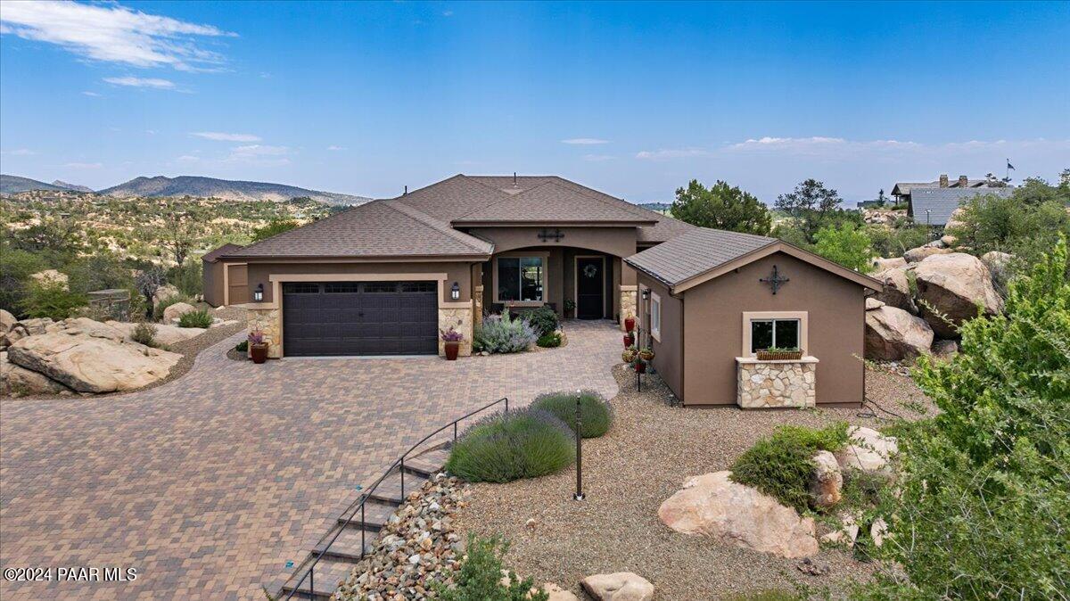 1420 Ridgewood Drive