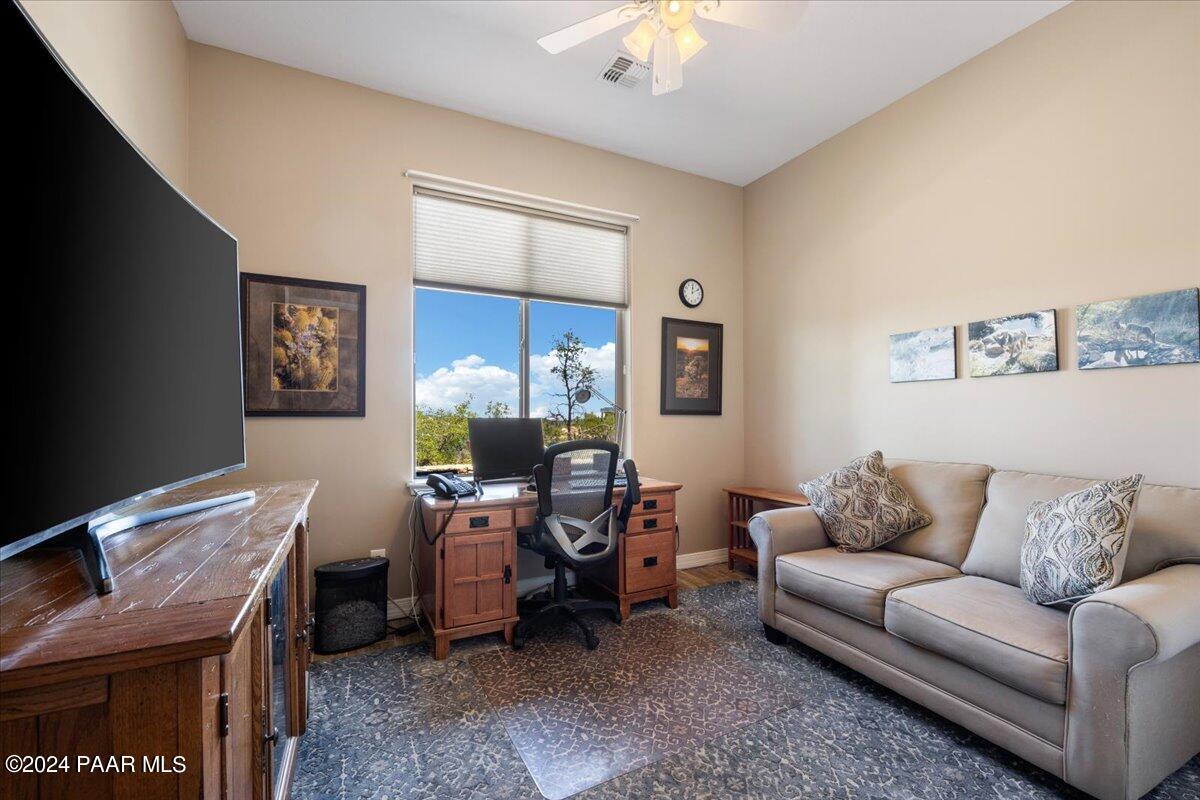 1420 Ridgewood Drive