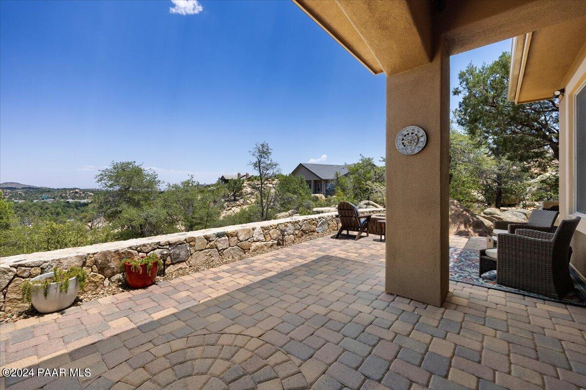 1420 Ridgewood Drive