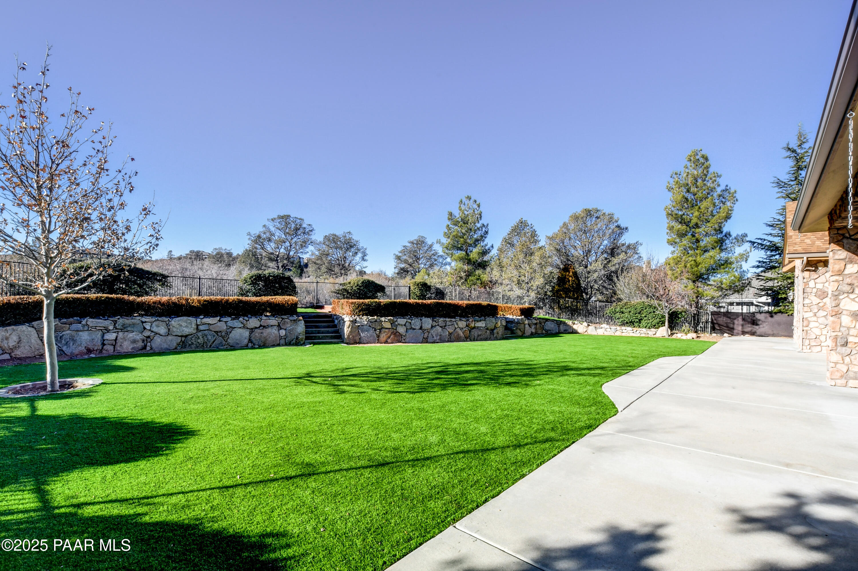 227 Thoroughbred Drive