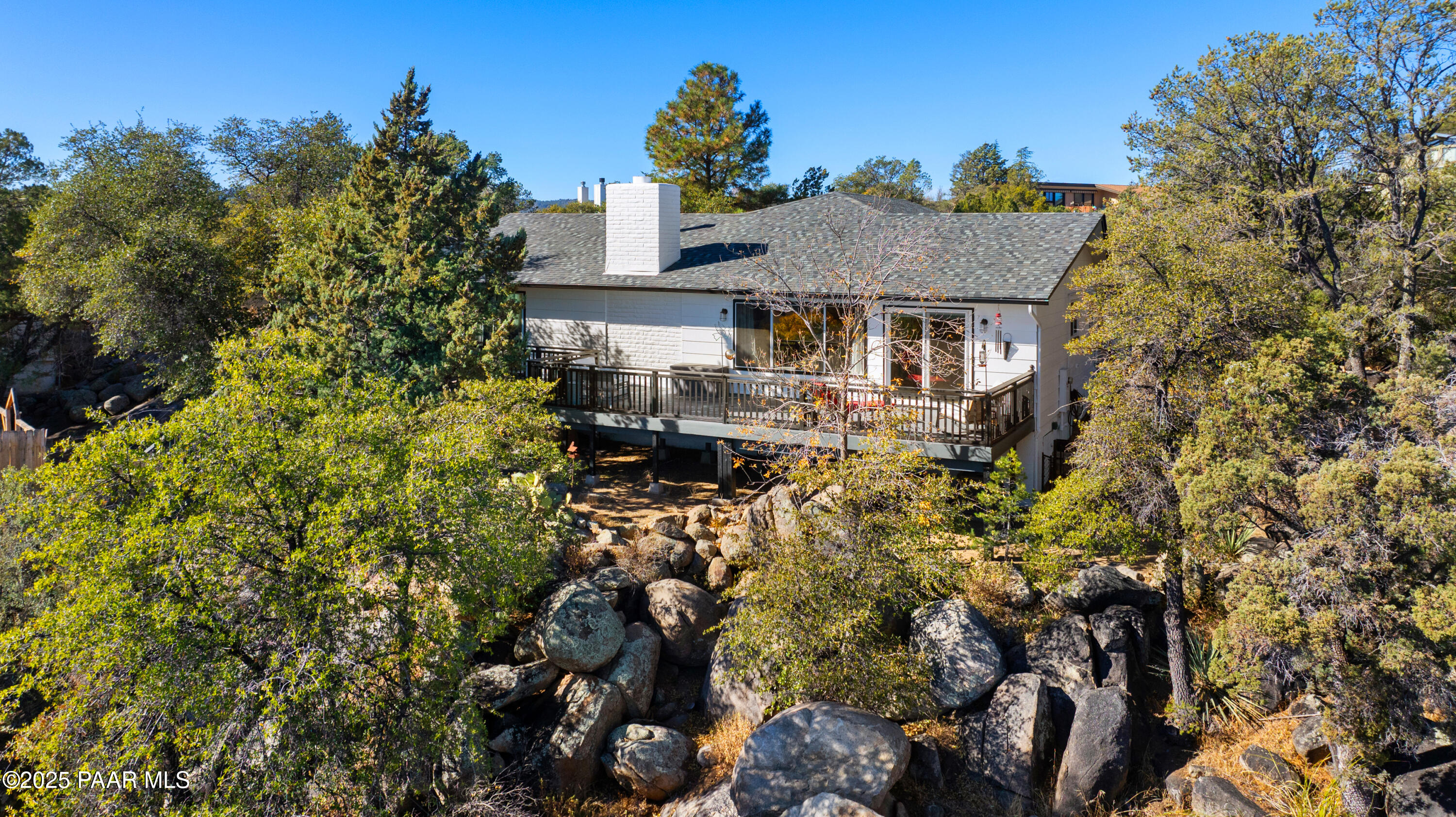 1725 N Gilmer Heights