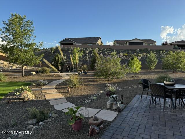 831 Royal Tulips Street
