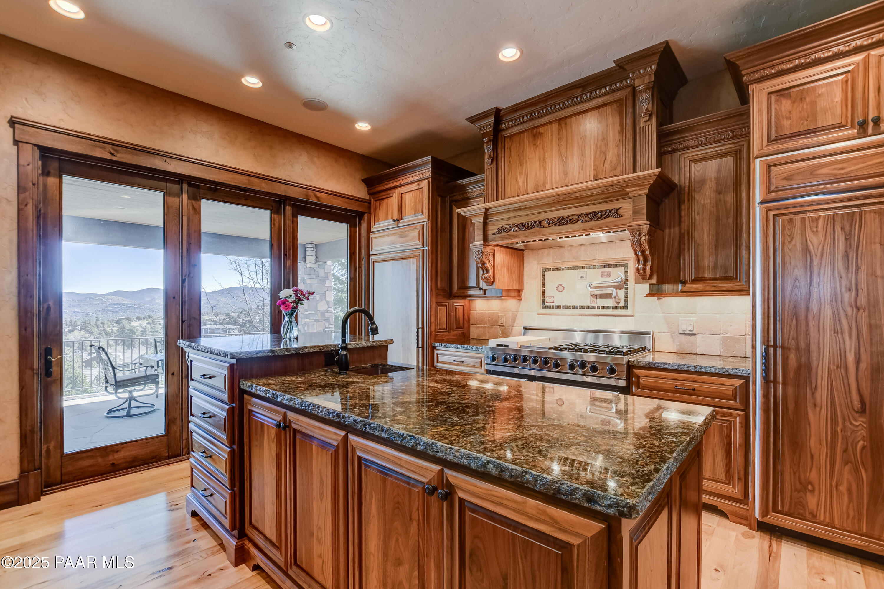 744 Woodridge Lane