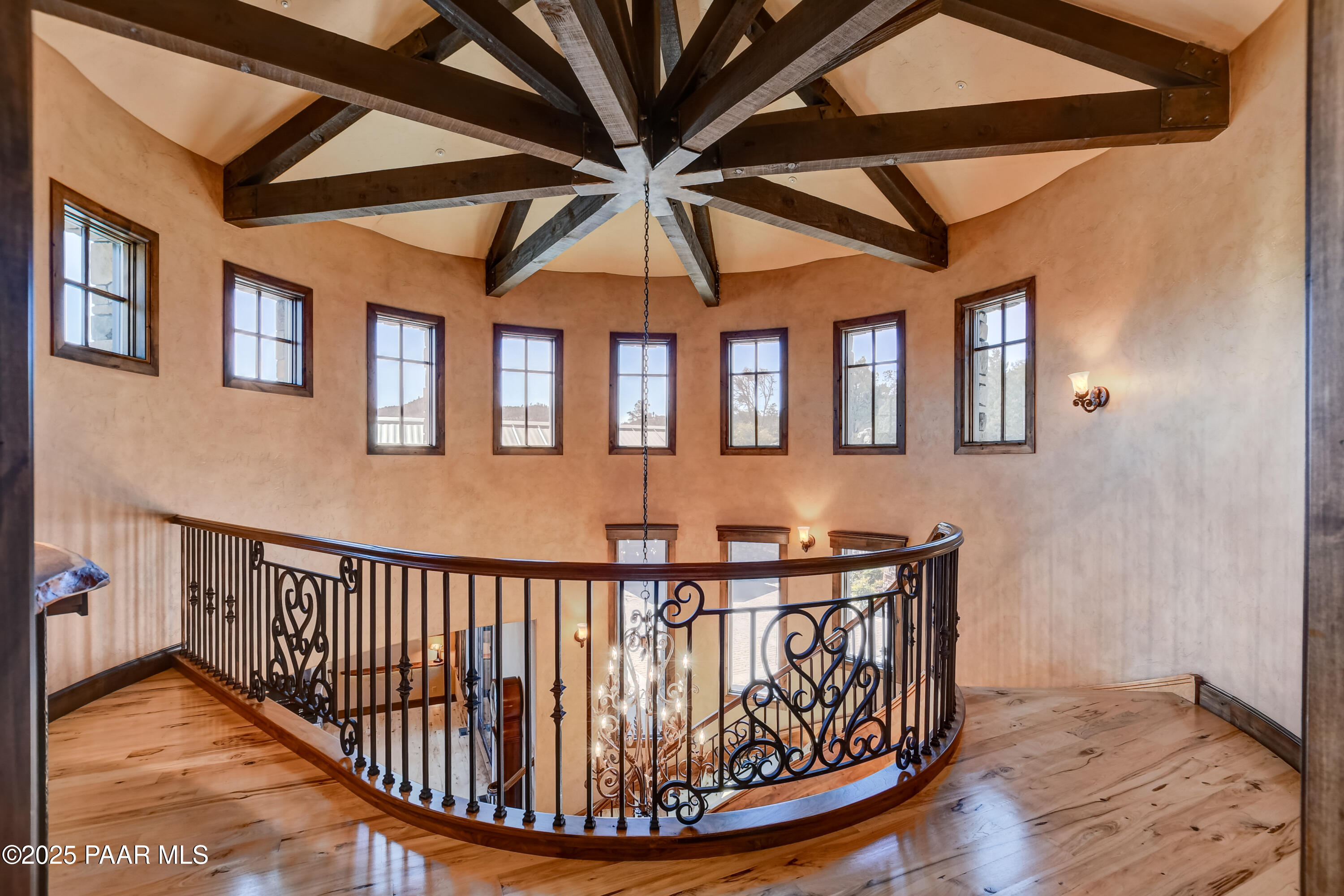 744 Woodridge Lane