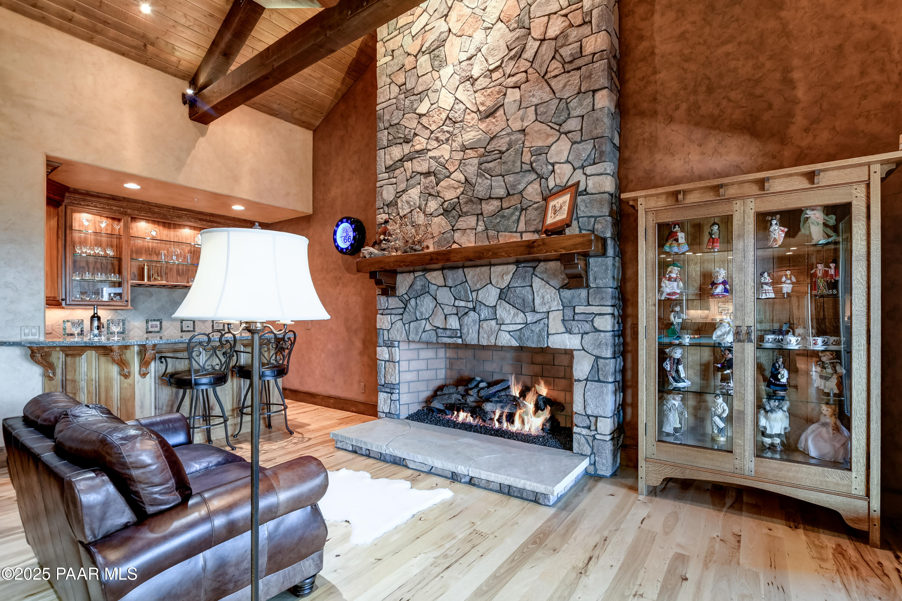 744 Woodridge Lane