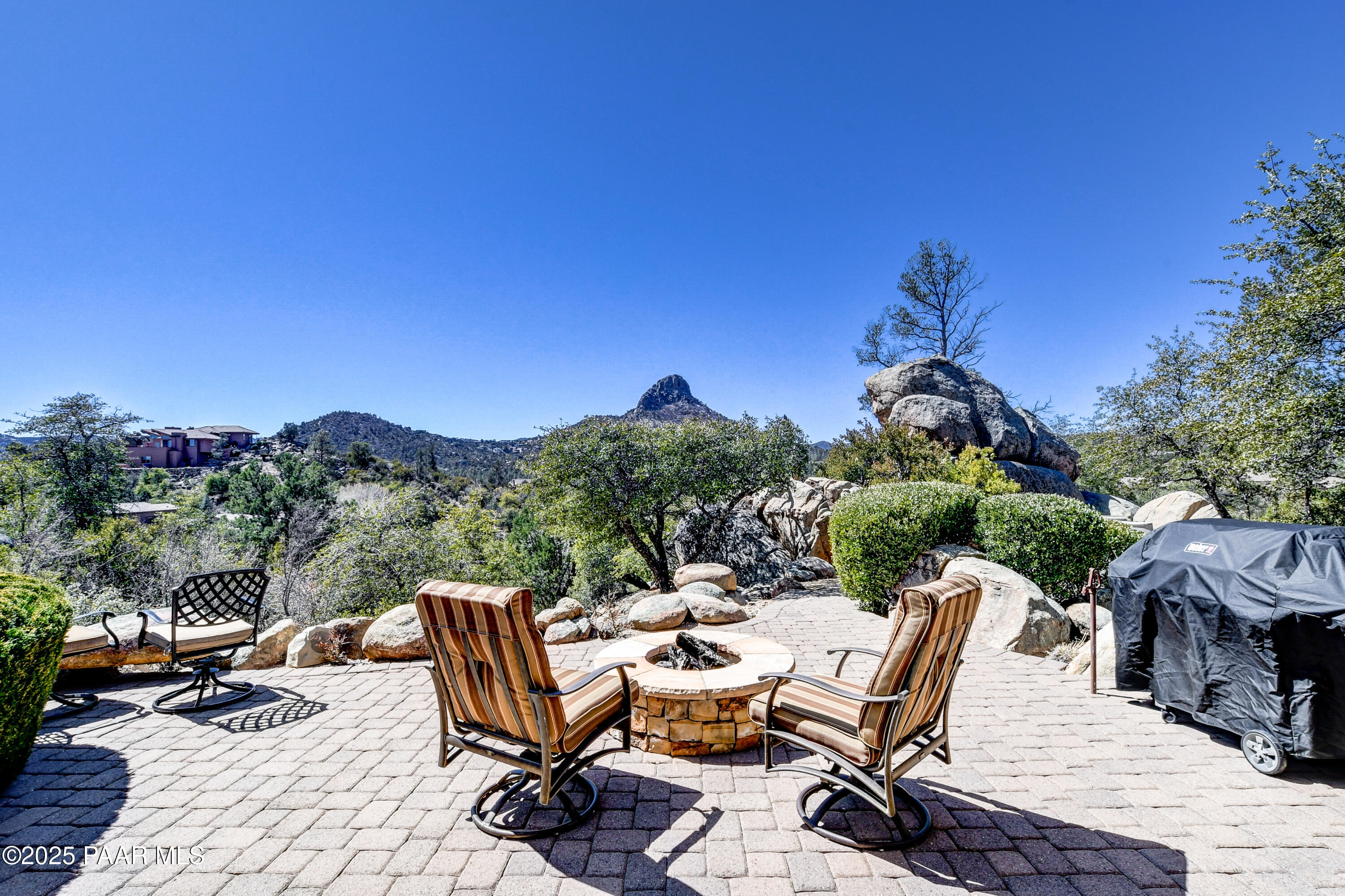 1285 Sierry Peaks Drive