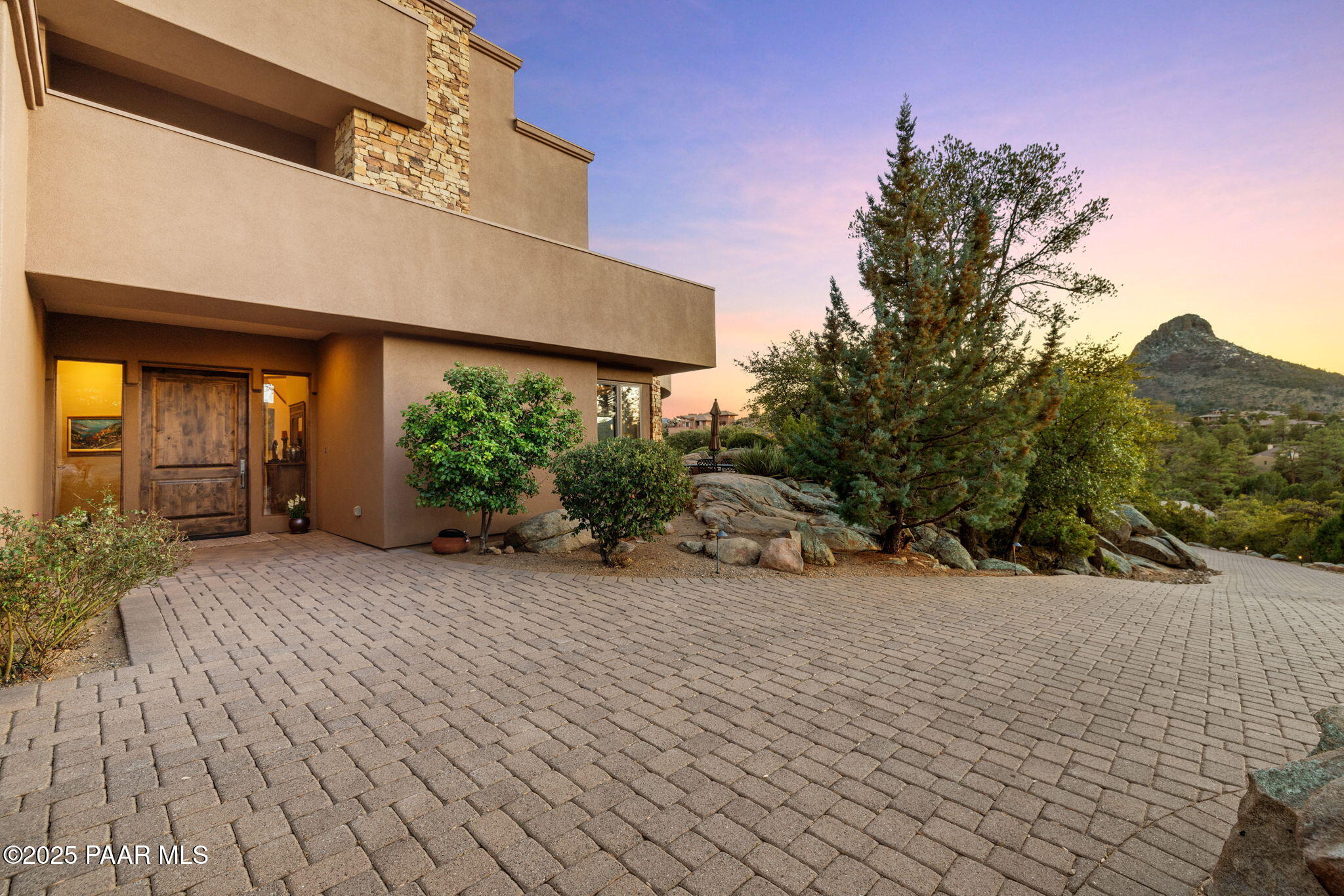 1285 Sierry Peaks Drive