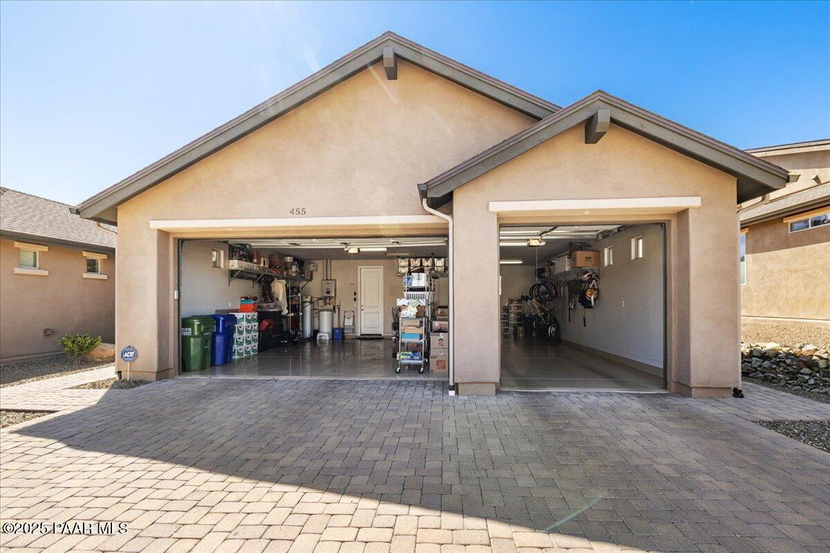 455 Isabelle Lane
