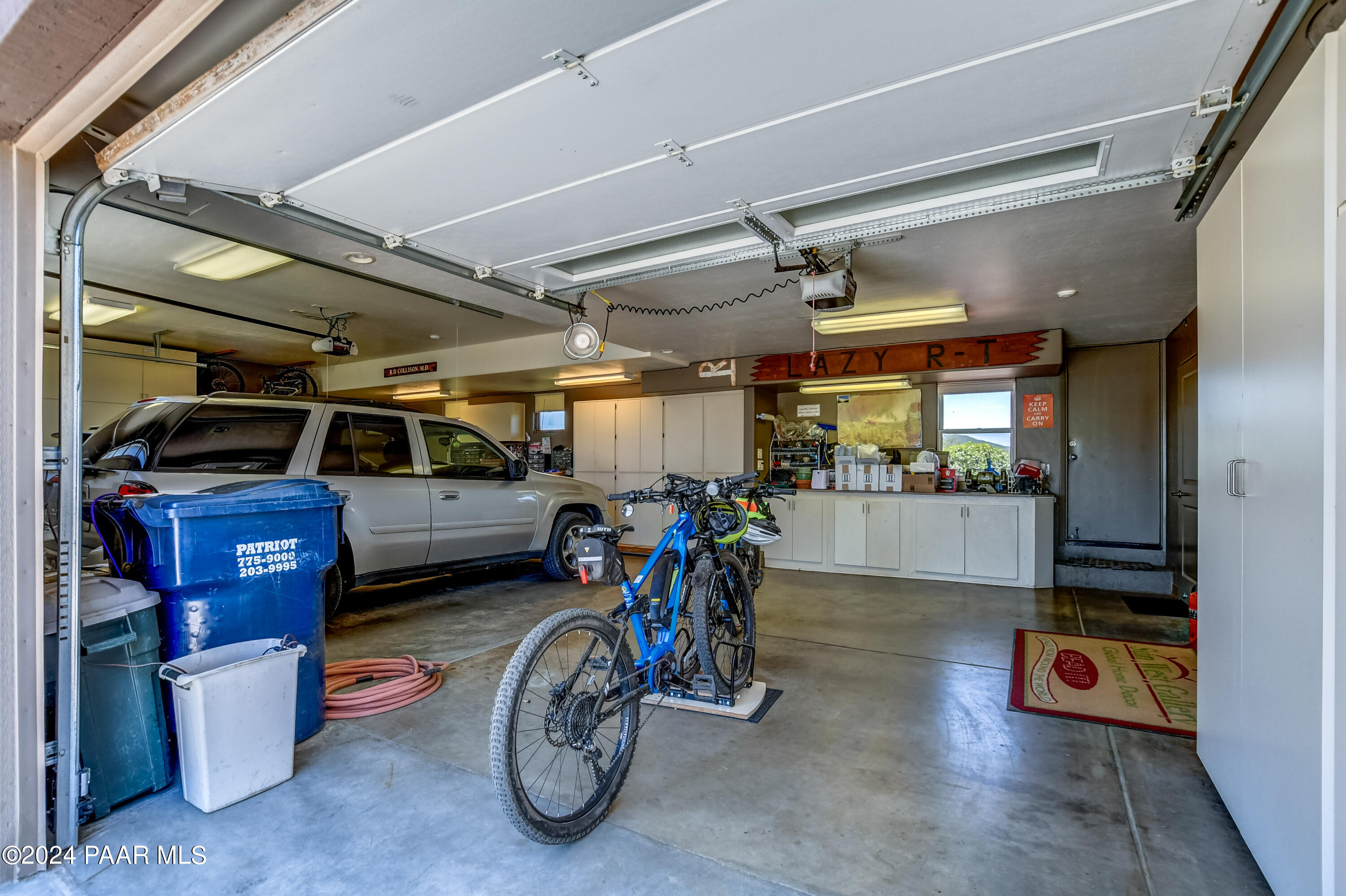 1301 S Manzanita Hill Road