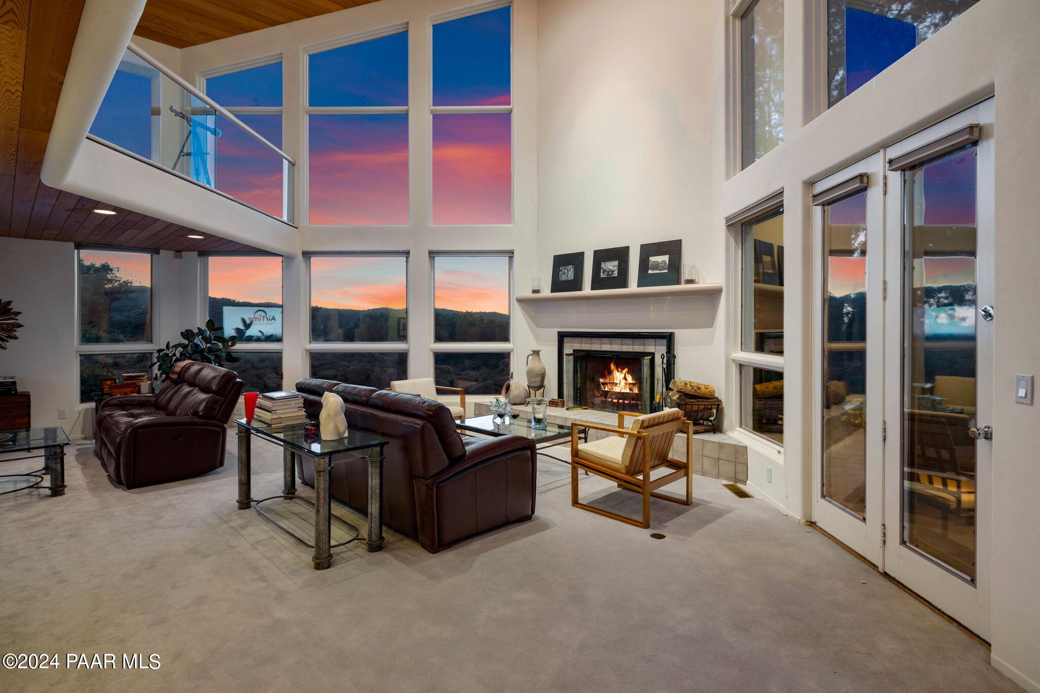 1301 S Manzanita Hill Road