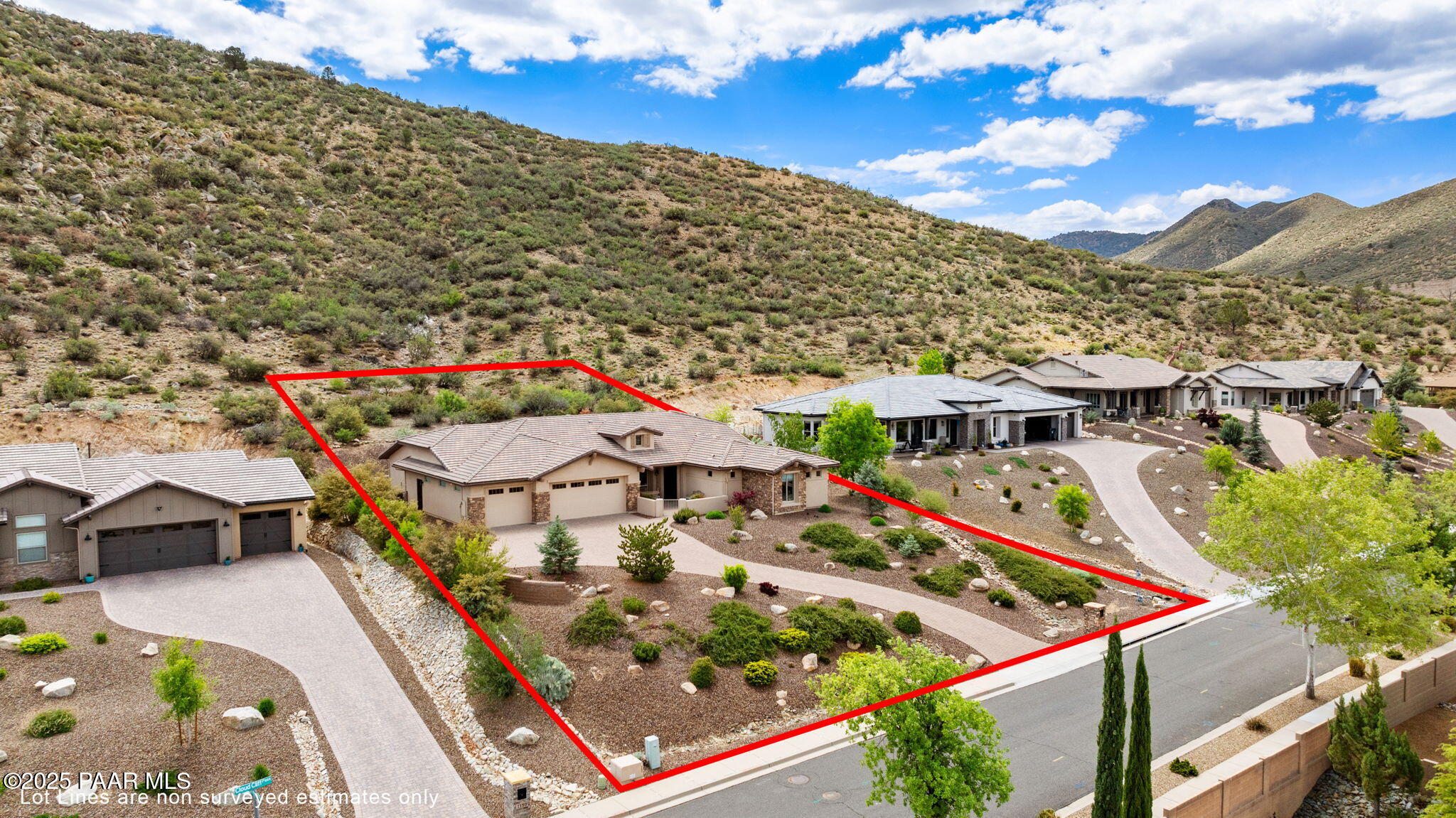 1138 N Cloud Cliff Pass