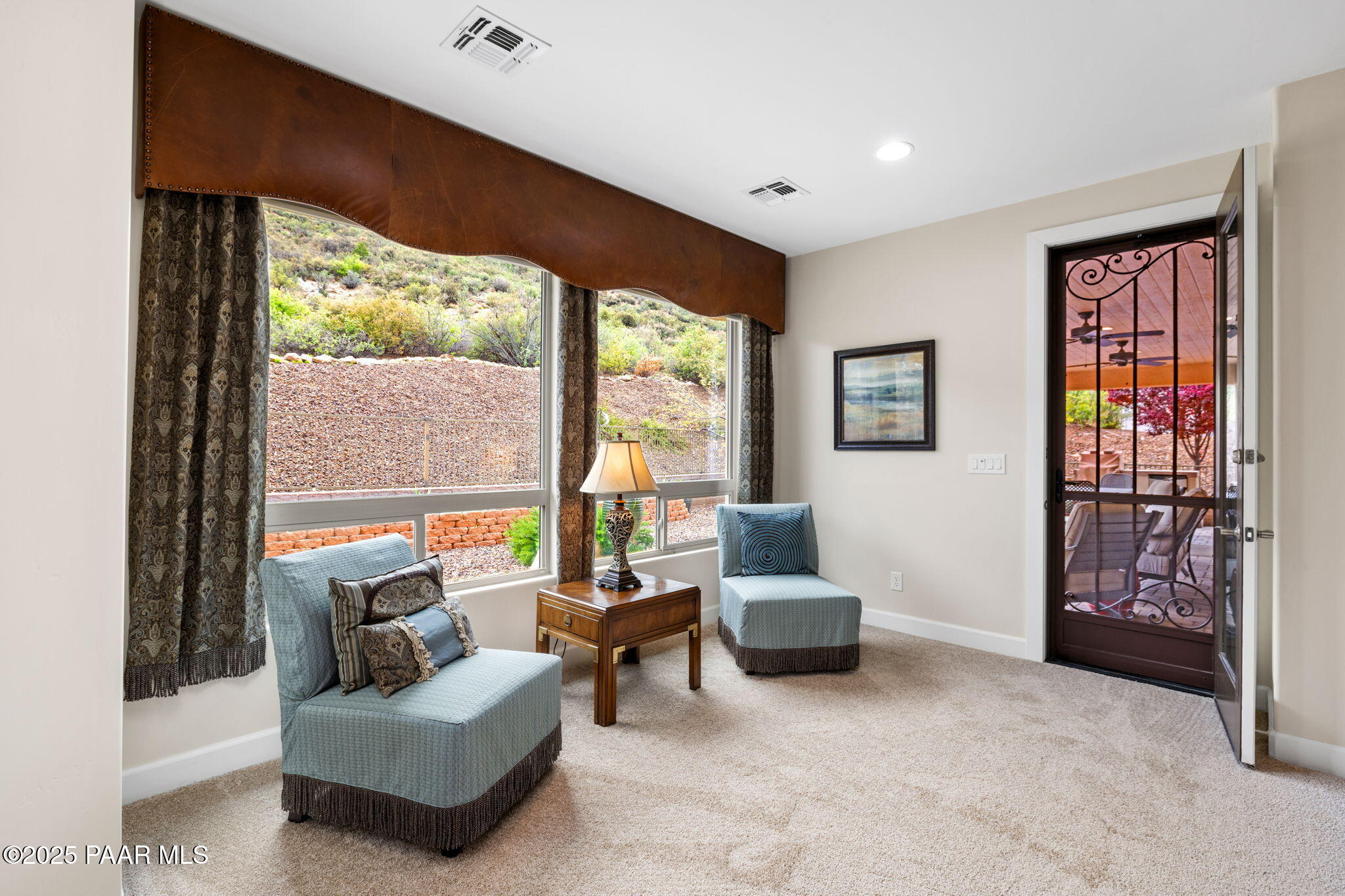 1138 N Cloud Cliff Pass