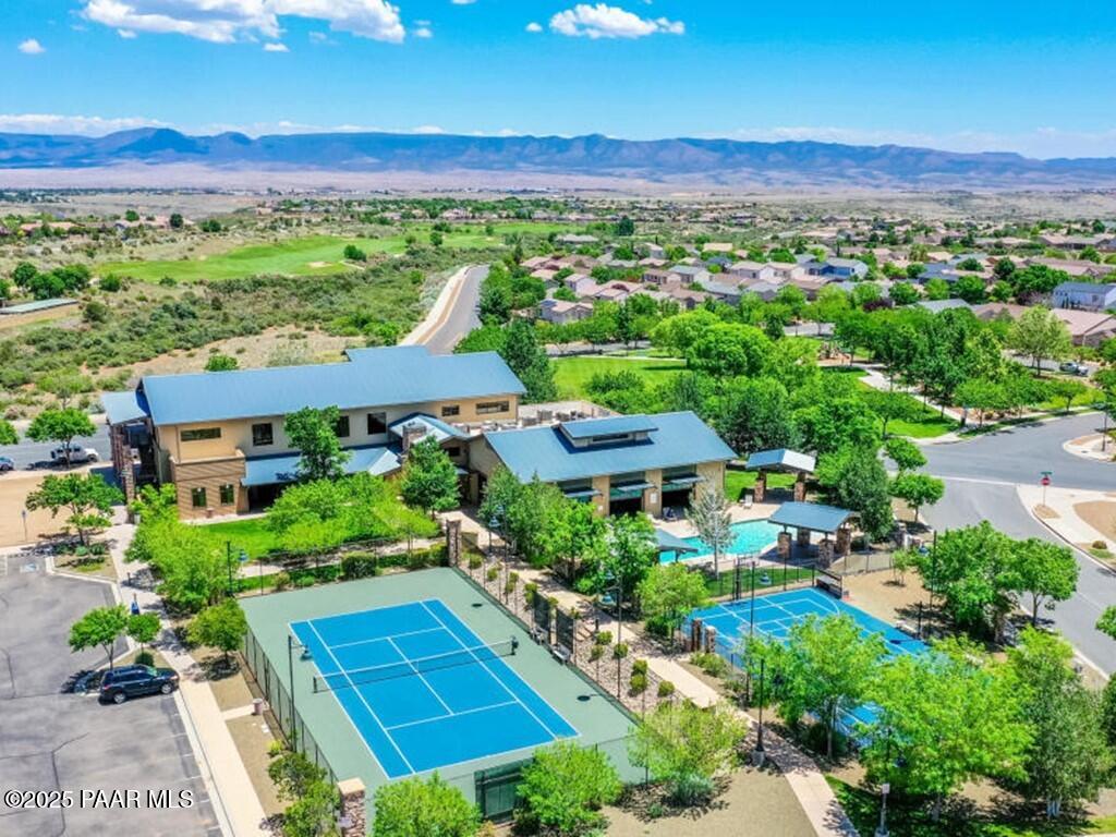 1138 N Cloud Cliff Pass