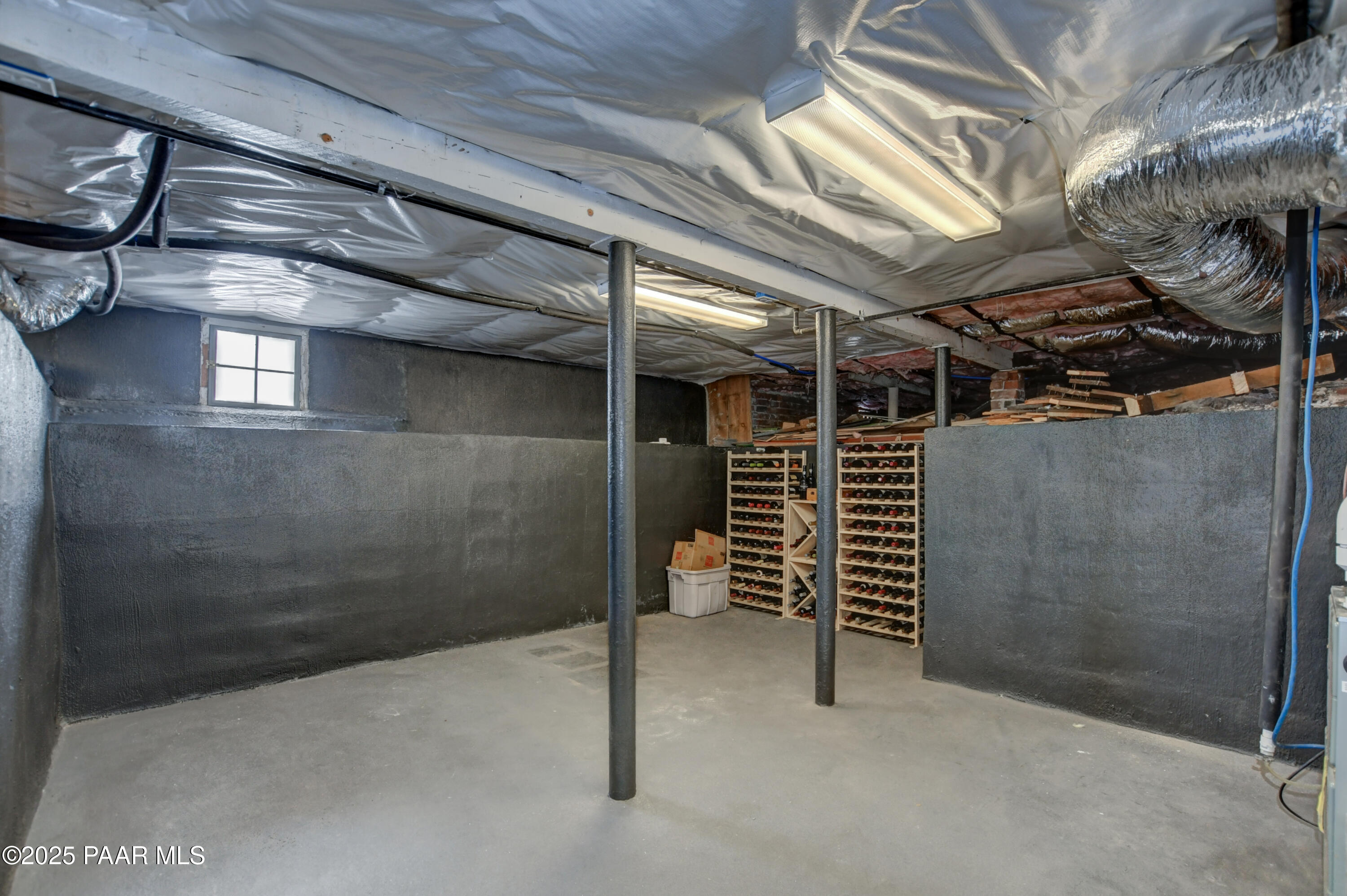 306 S Mt Vernon Avenue