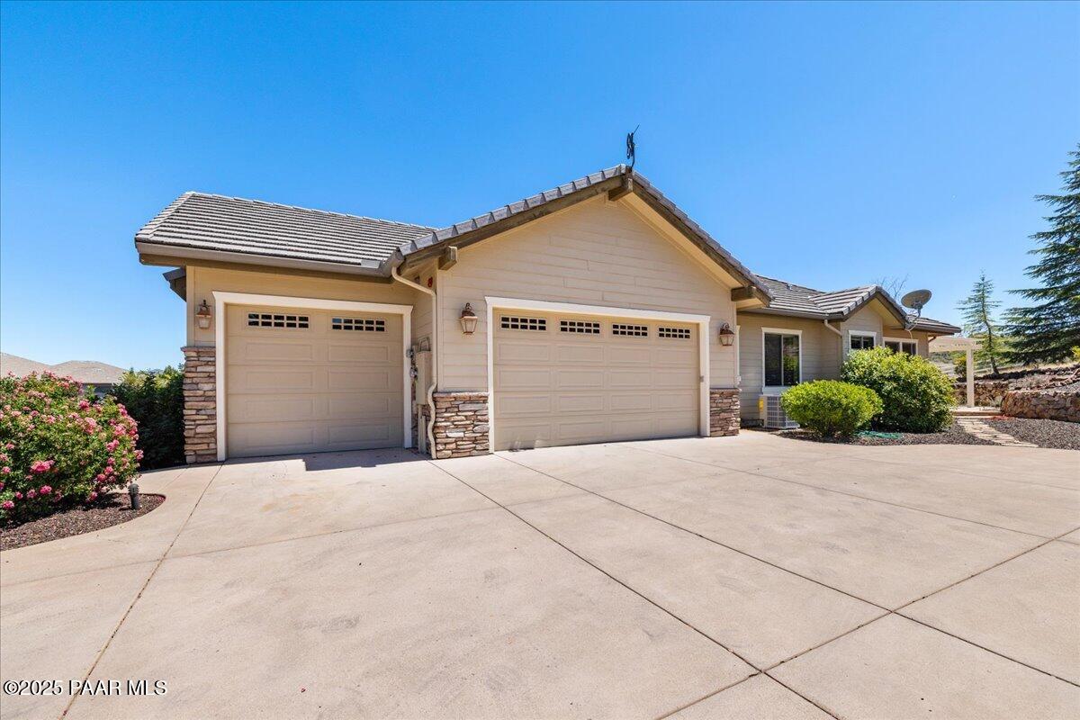 1183 Northridge Drive