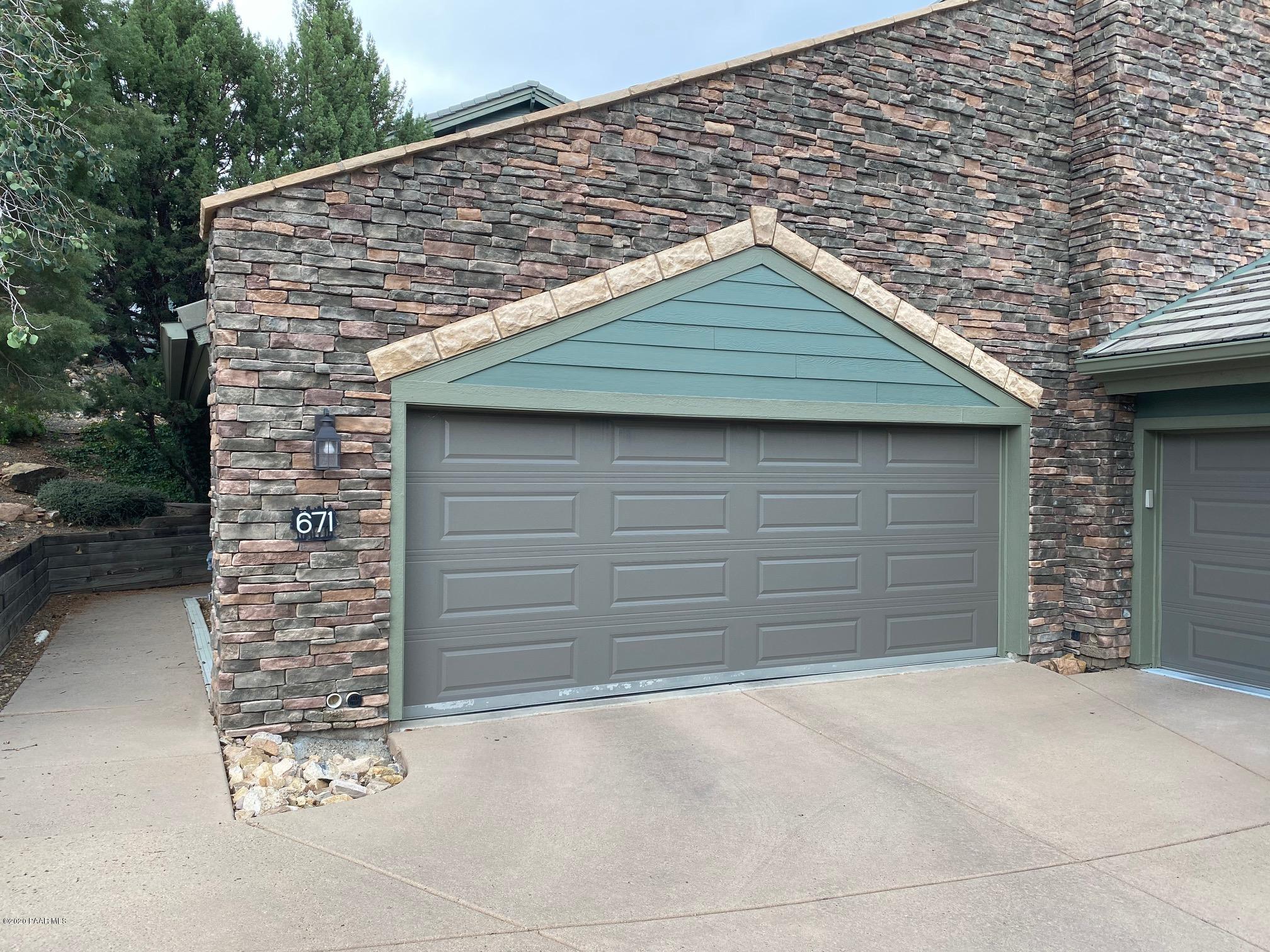 671 Crosscreek Drive