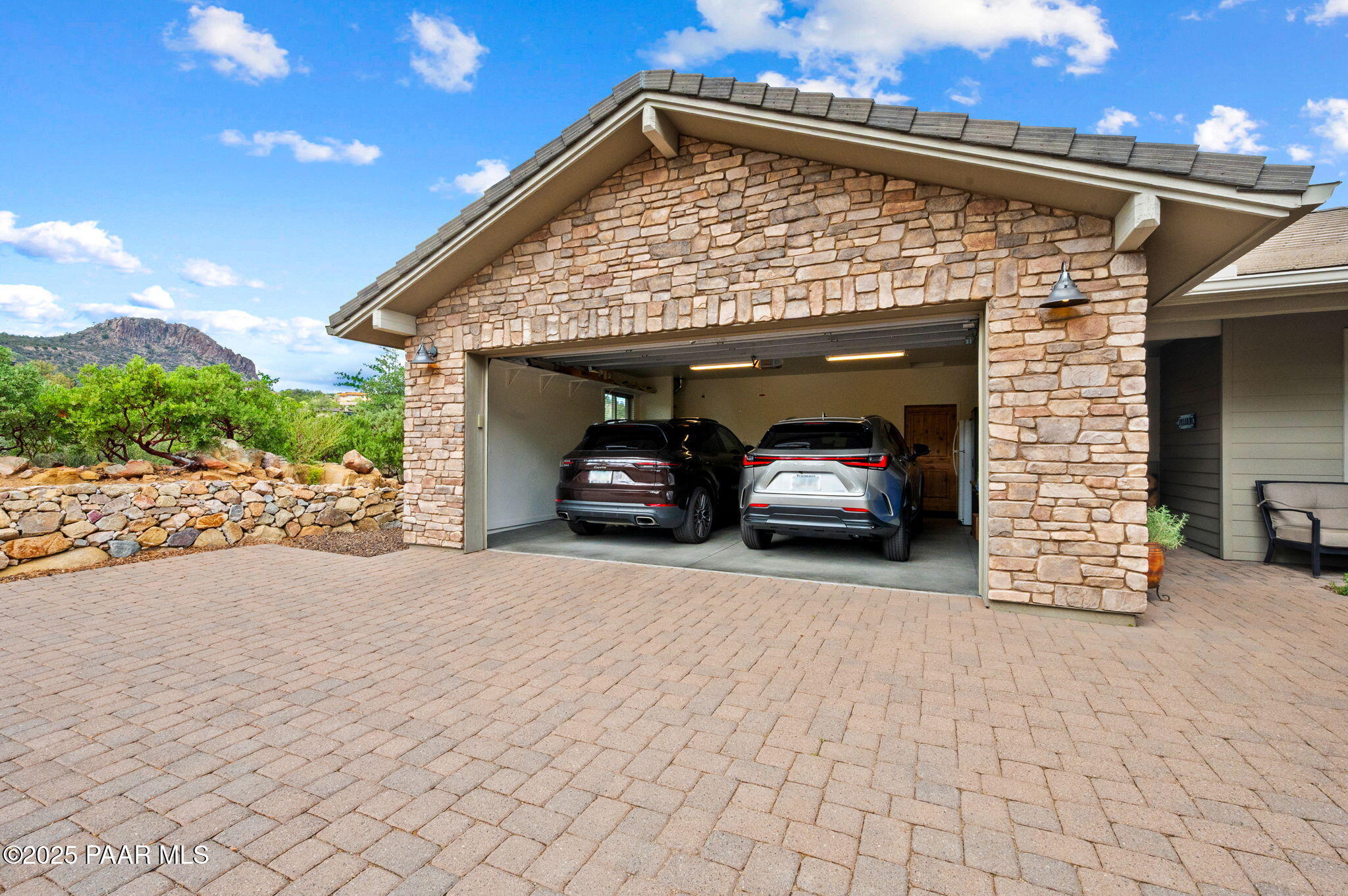 2214 Lichen Ridge Lane