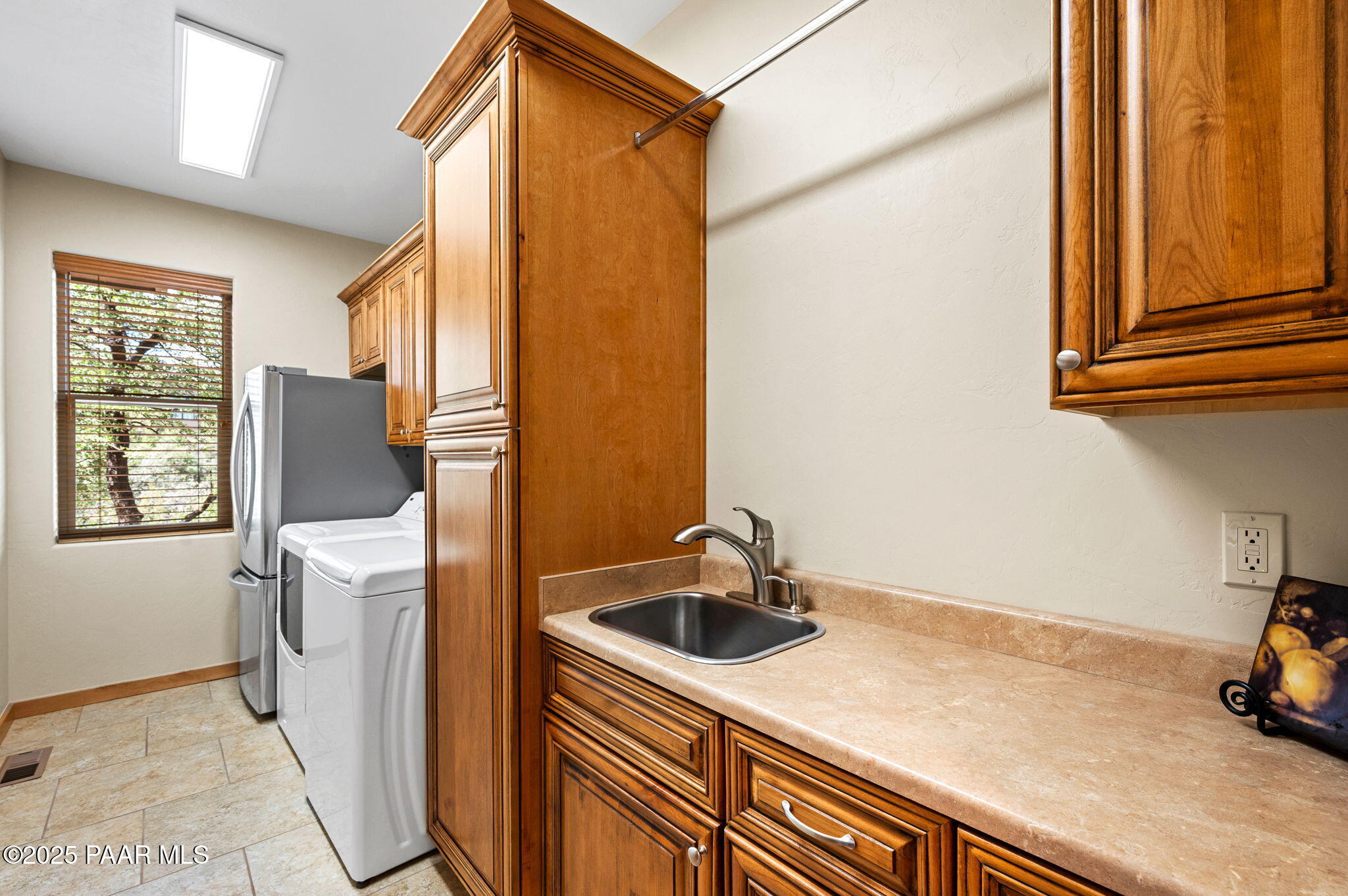 2214 Lichen Ridge Lane