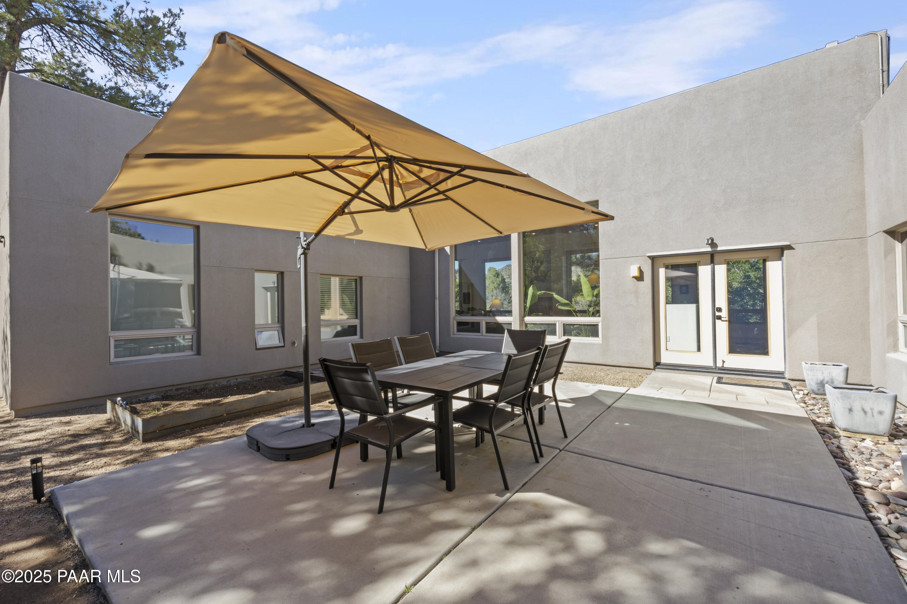 2485 N Shadow Valley Ranch Trail