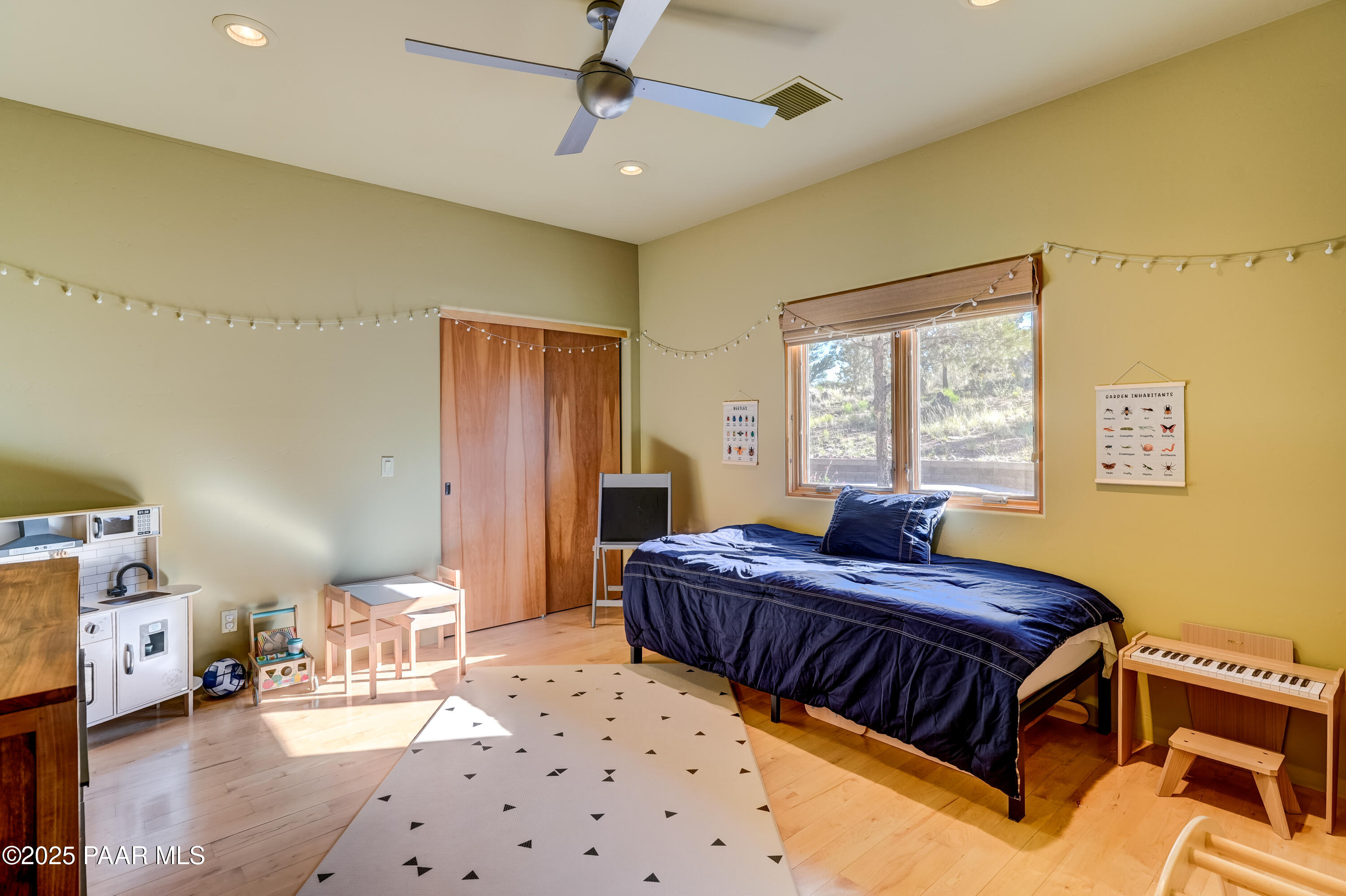 6575 W Leaning Bear Trail