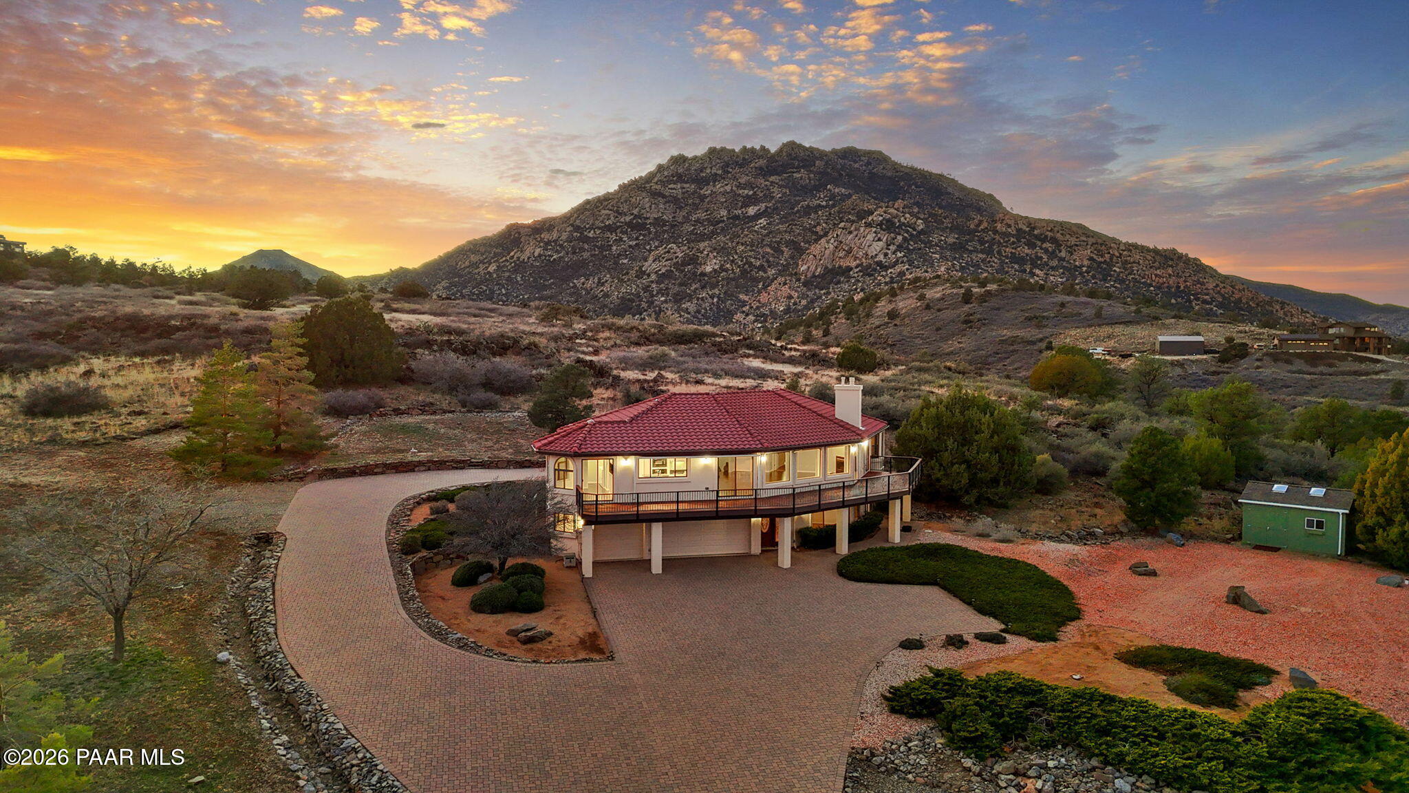 2751 W Boone Court