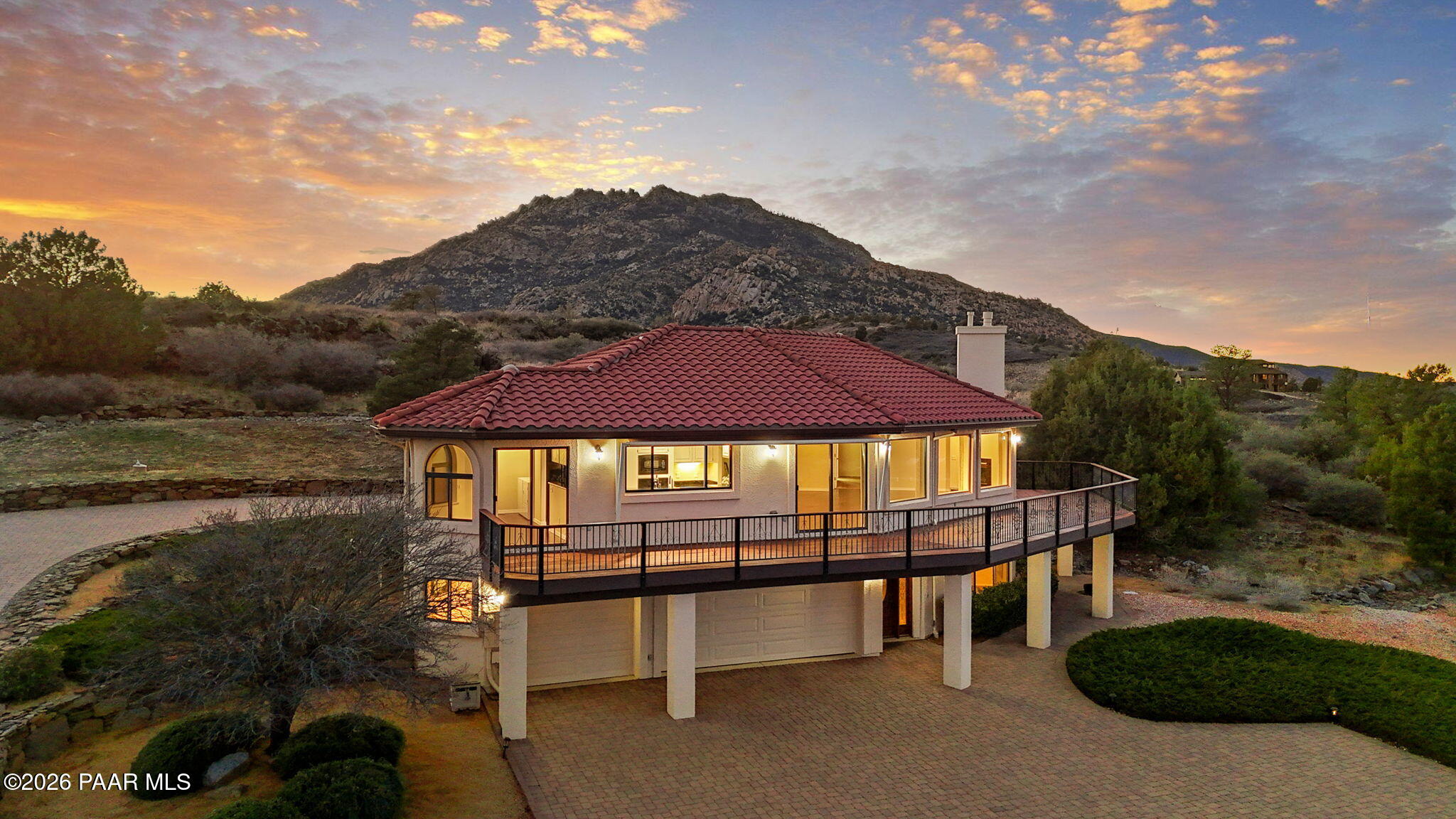 2751 W Boone Court
